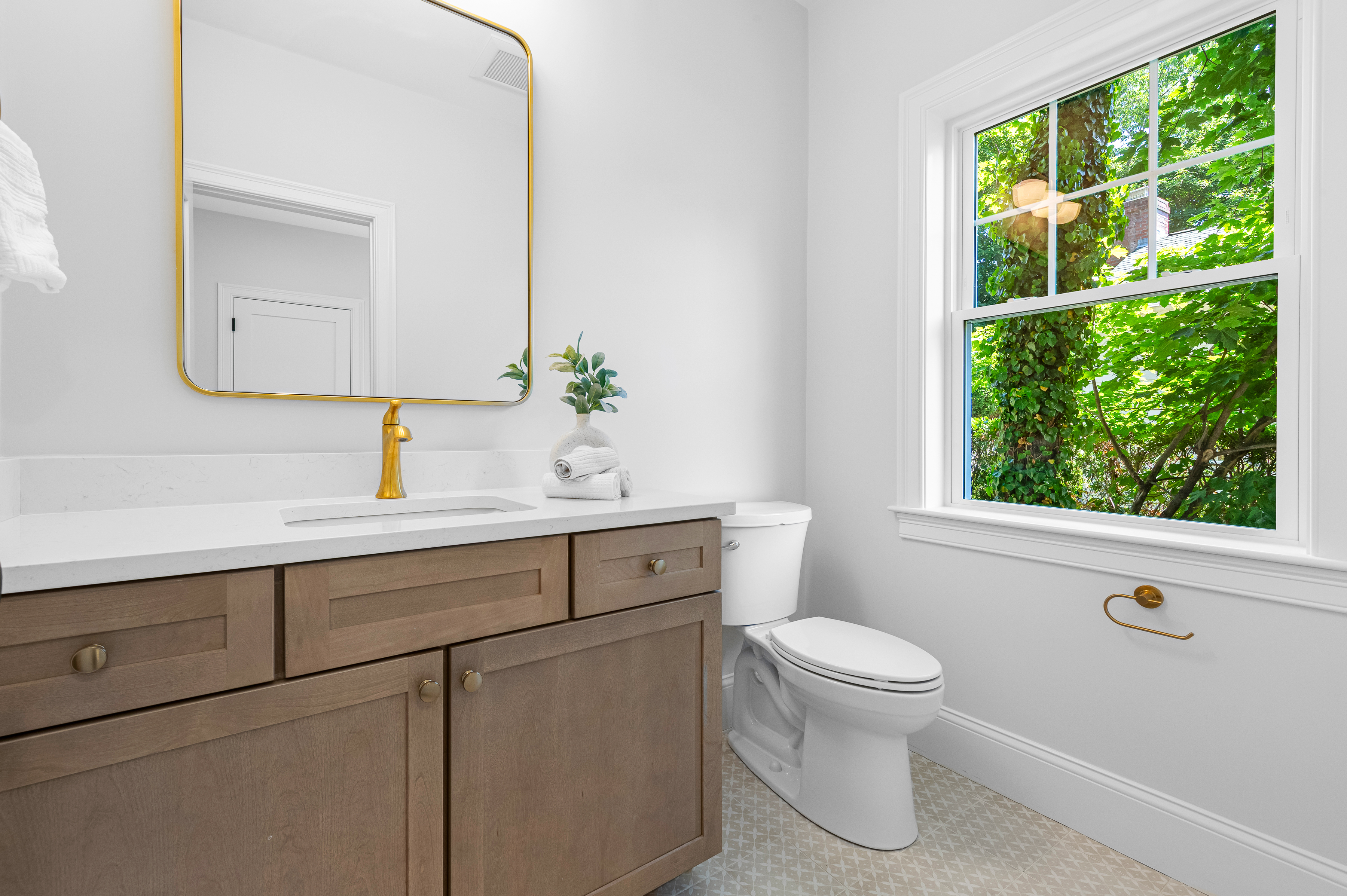  93 Hathaway Circle, Arlington, MA, 02476 - 物件實景