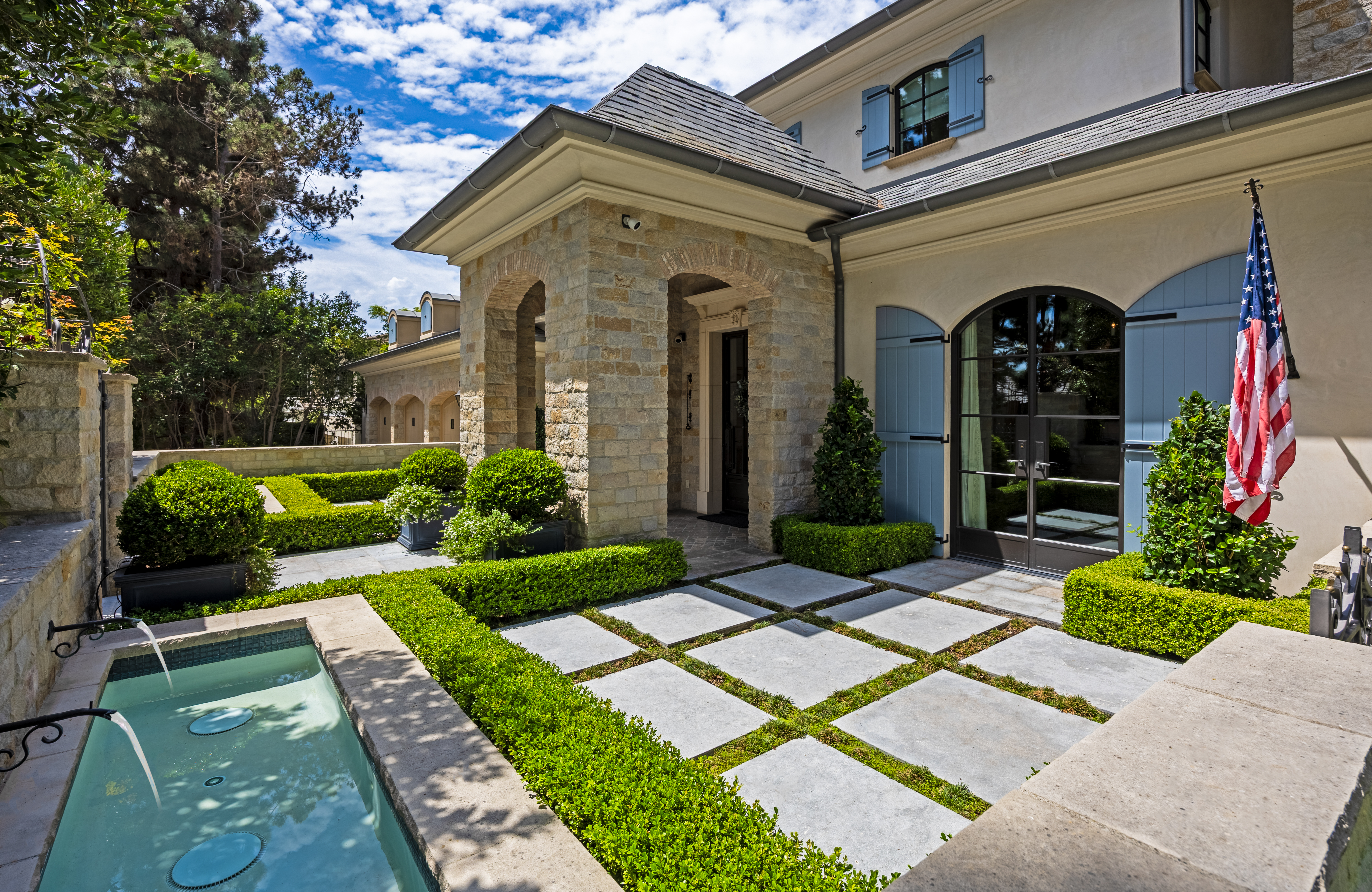  7 Oakmont Lane, Newport Beach, CA 92660 - 物件實景