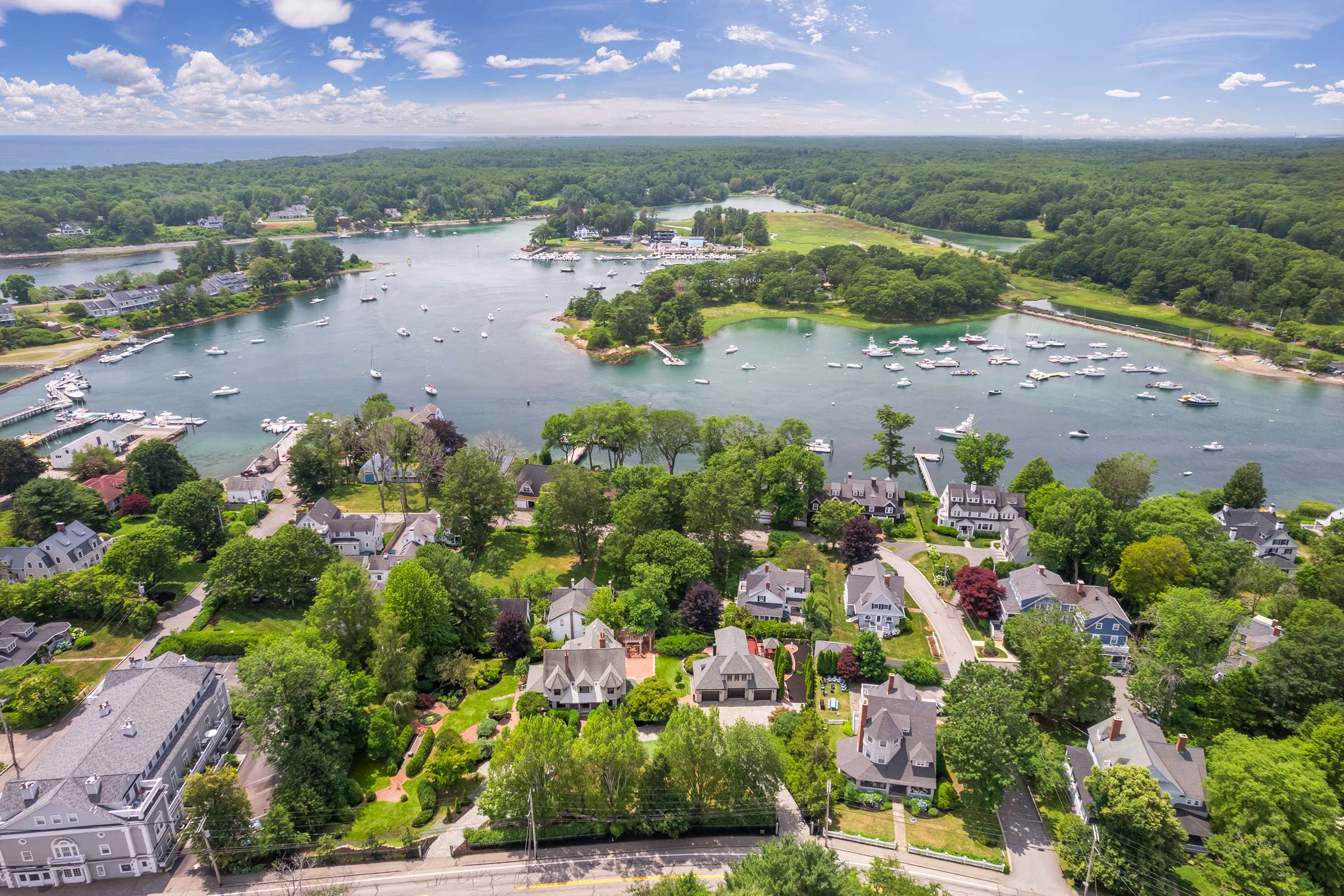  The Haven  A Stunning Estate in the Heart of York Harbor with River Views - 物件實景