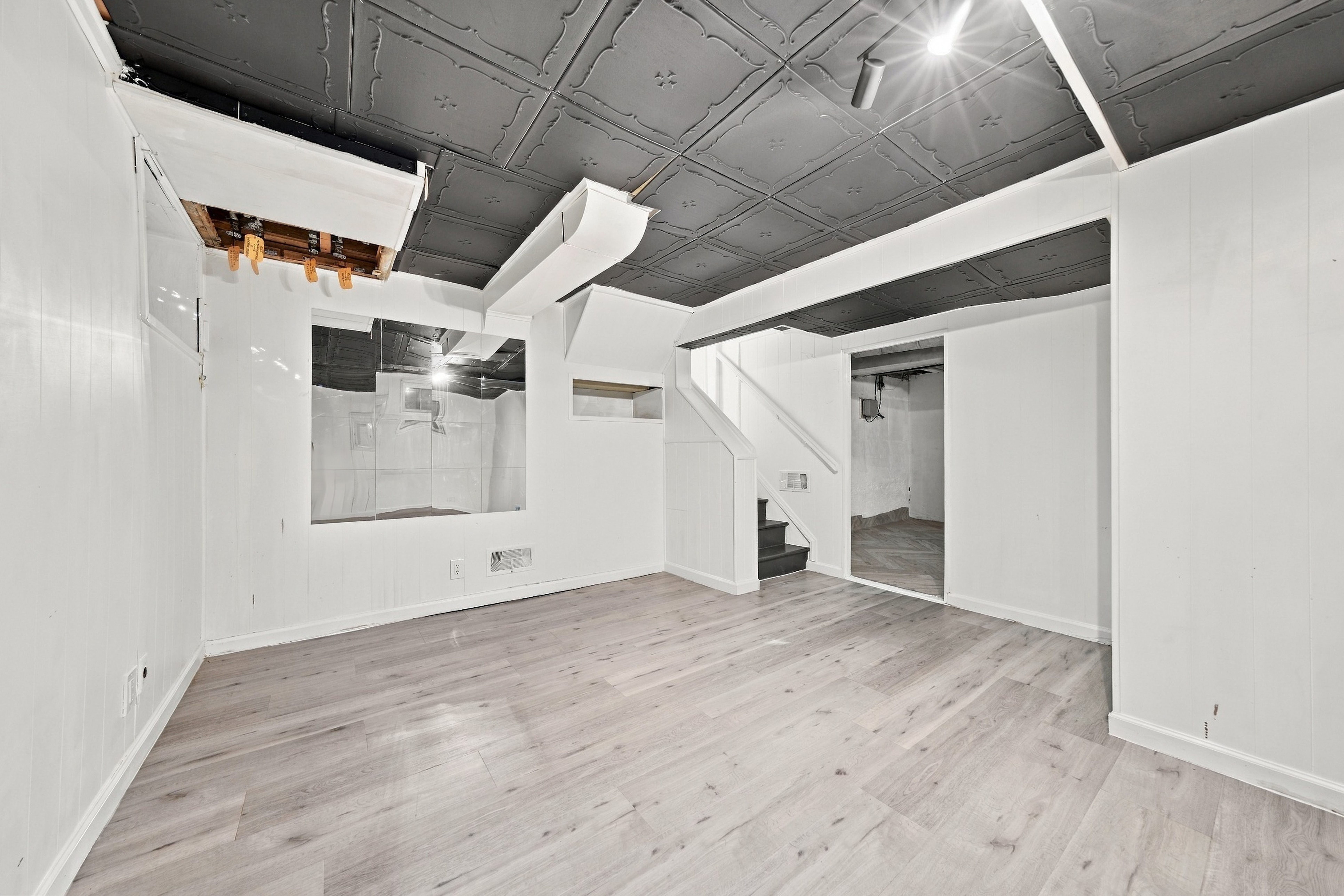  21 Revere Road, Port Washington, NY, 11050 - 物件實景