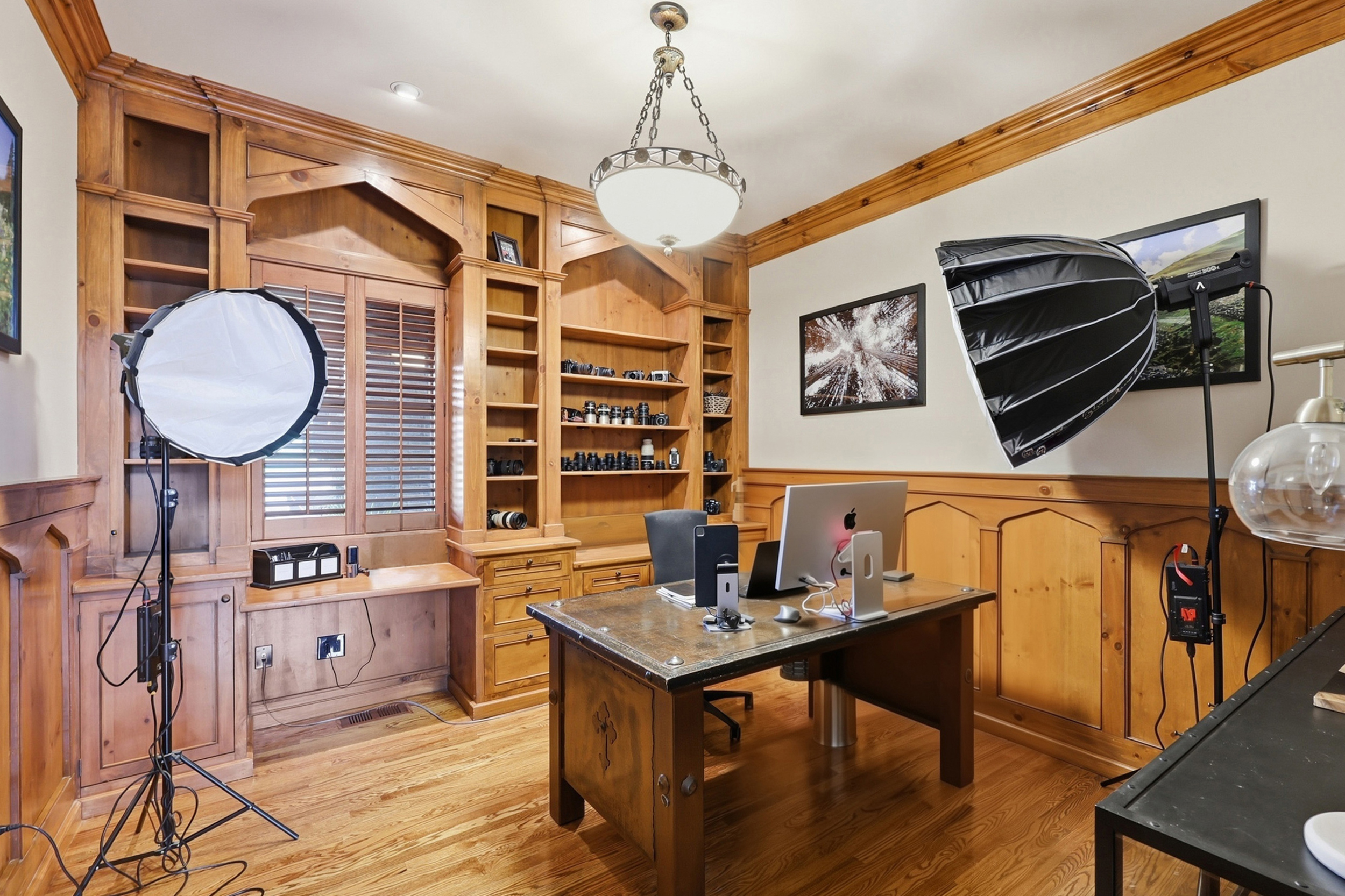  4848 Chelmsbury Lane - 物件實景