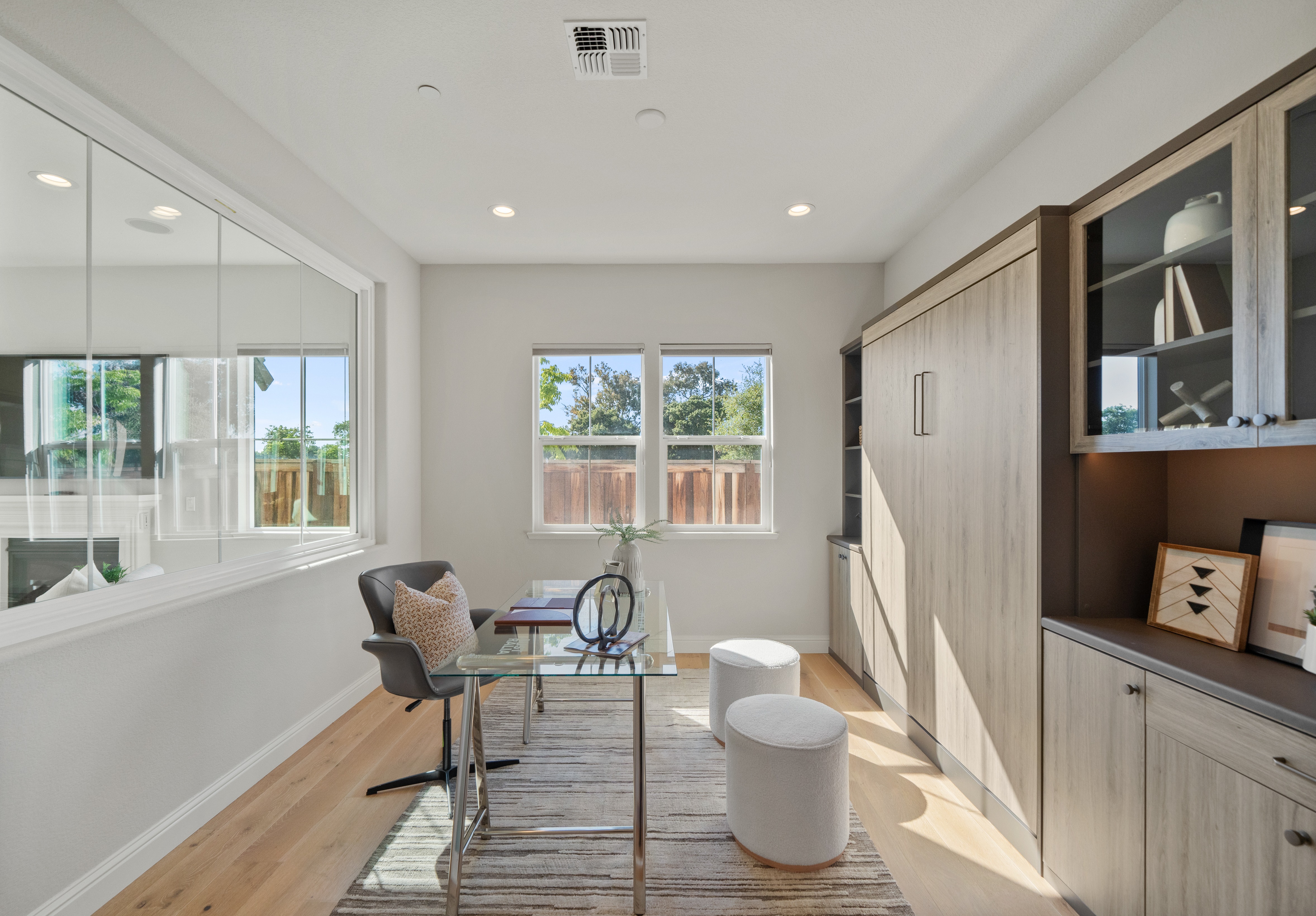  A Beautifully Appointed Patterson Ranch Home Offering Effortless Modern Living - 物件實景