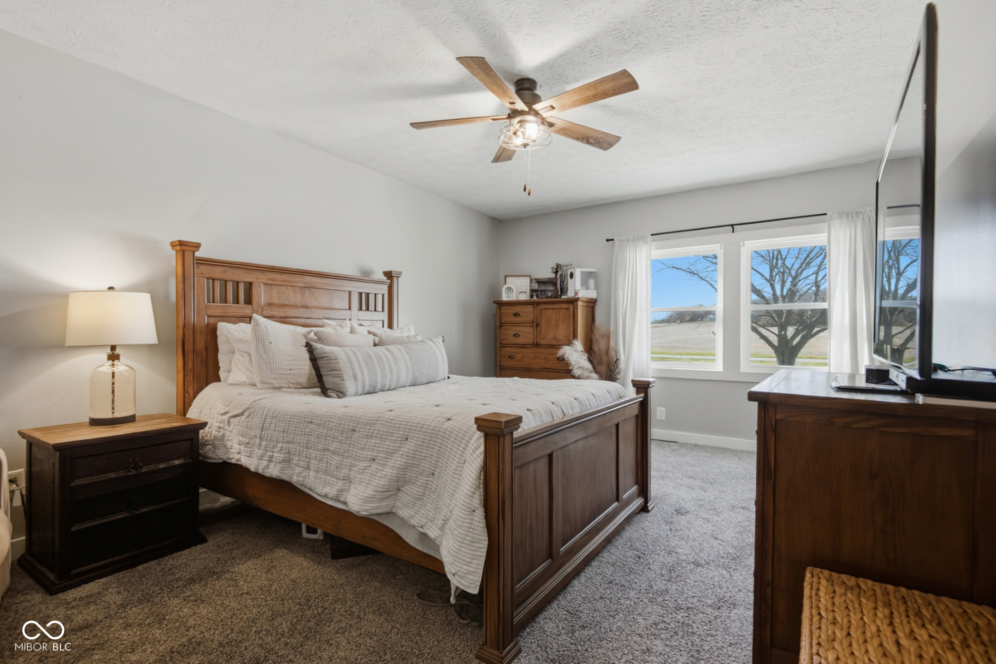 Edinburgh, Indiana, 46124, United States, 3 Bedrooms Bedrooms, ,2 BathroomsBathrooms,Residential,For Sale,1994228