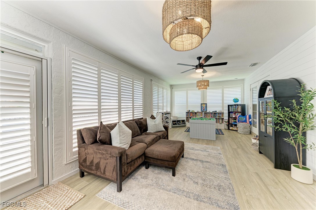 Punta Gorda, Florida, 33950, United States, 4 Bedrooms Bedrooms, ,2 BathroomsBathrooms,Residential,For Sale,1961291