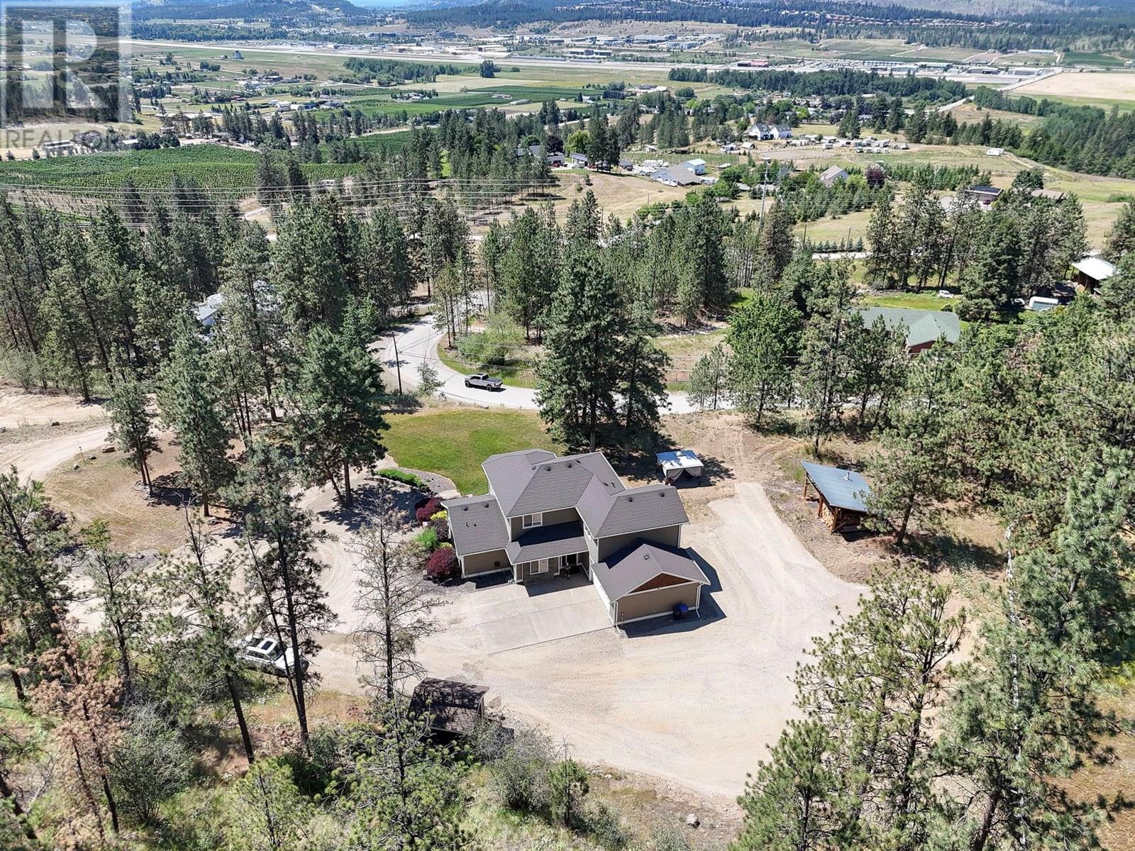 KELOWNA, British Columbia, V1X 7V3, CA, 4 Bedrooms Bedrooms, ,2 BathroomsBathrooms,Residential,For Sale,1948769