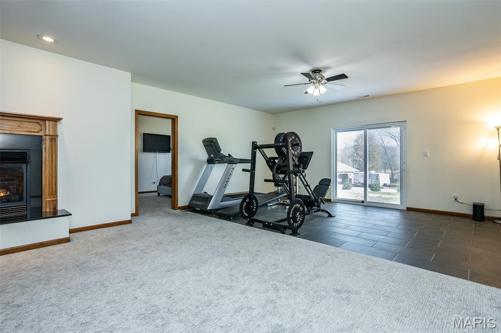 Brighton, Illinois, 62012, United States, 6 Bedrooms Bedrooms, ,4 BathroomsBathrooms,Residential,For Sale,1995743