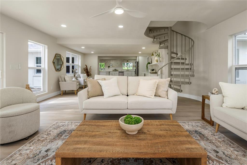 Belleair Bluffs, Florida, 33770, United States, 4 Bedrooms Bedrooms, ,3 BathroomsBathrooms,Residential,For Sale,1906119