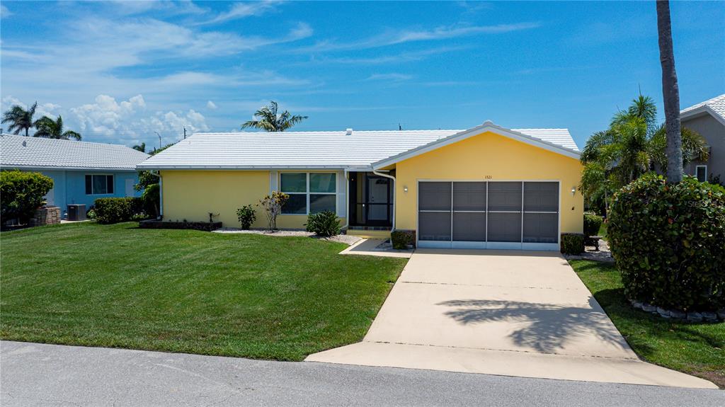Punta Gorda, Florida, 33950, United States, 2 Bedrooms Bedrooms, ,2 BathroomsBathrooms,Residential,For Sale,1903720