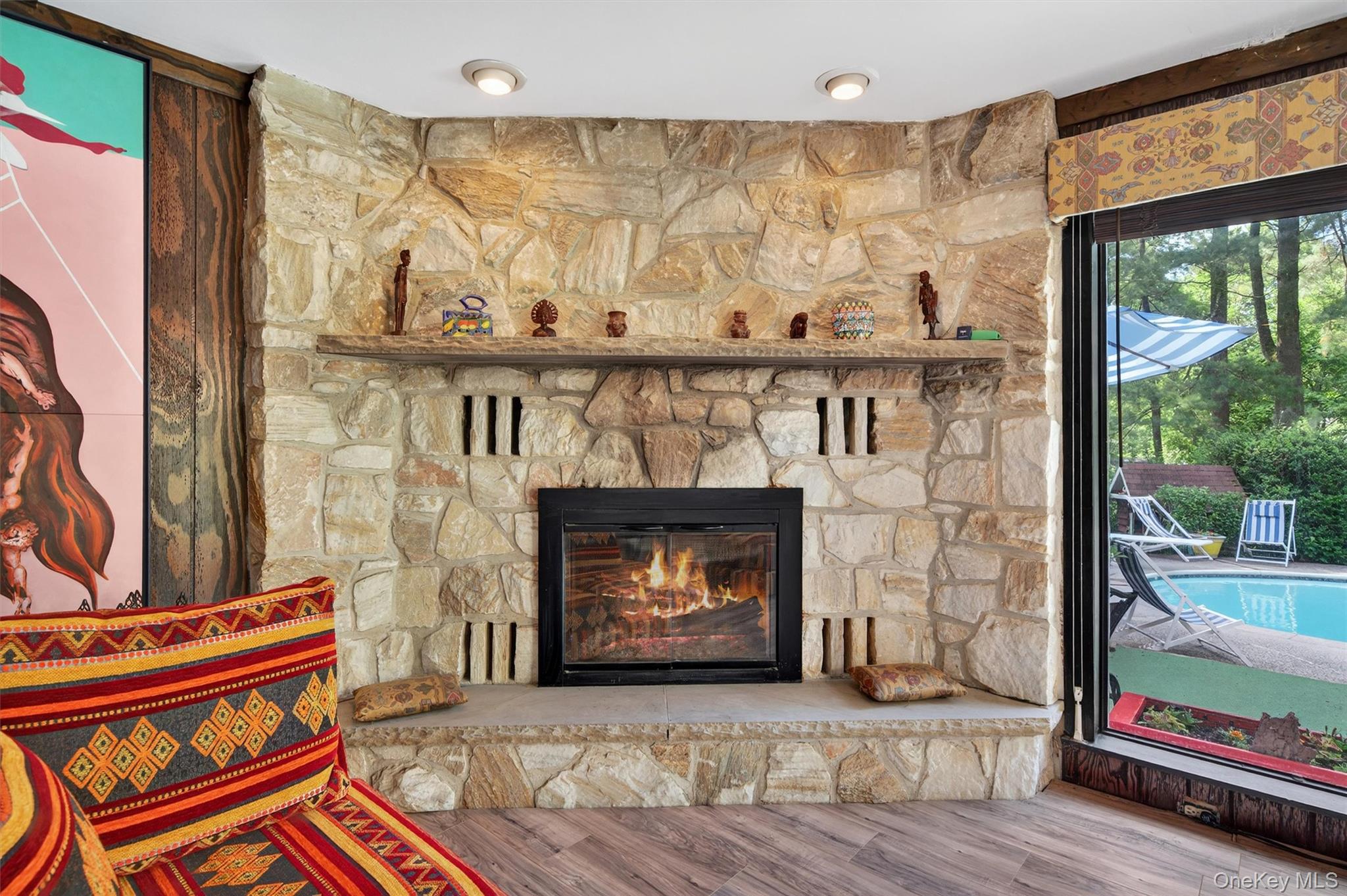 New City, New York, 10956, United States, 4 Bedrooms Bedrooms, ,3 BathroomsBathrooms,Residential,For Sale,2049142