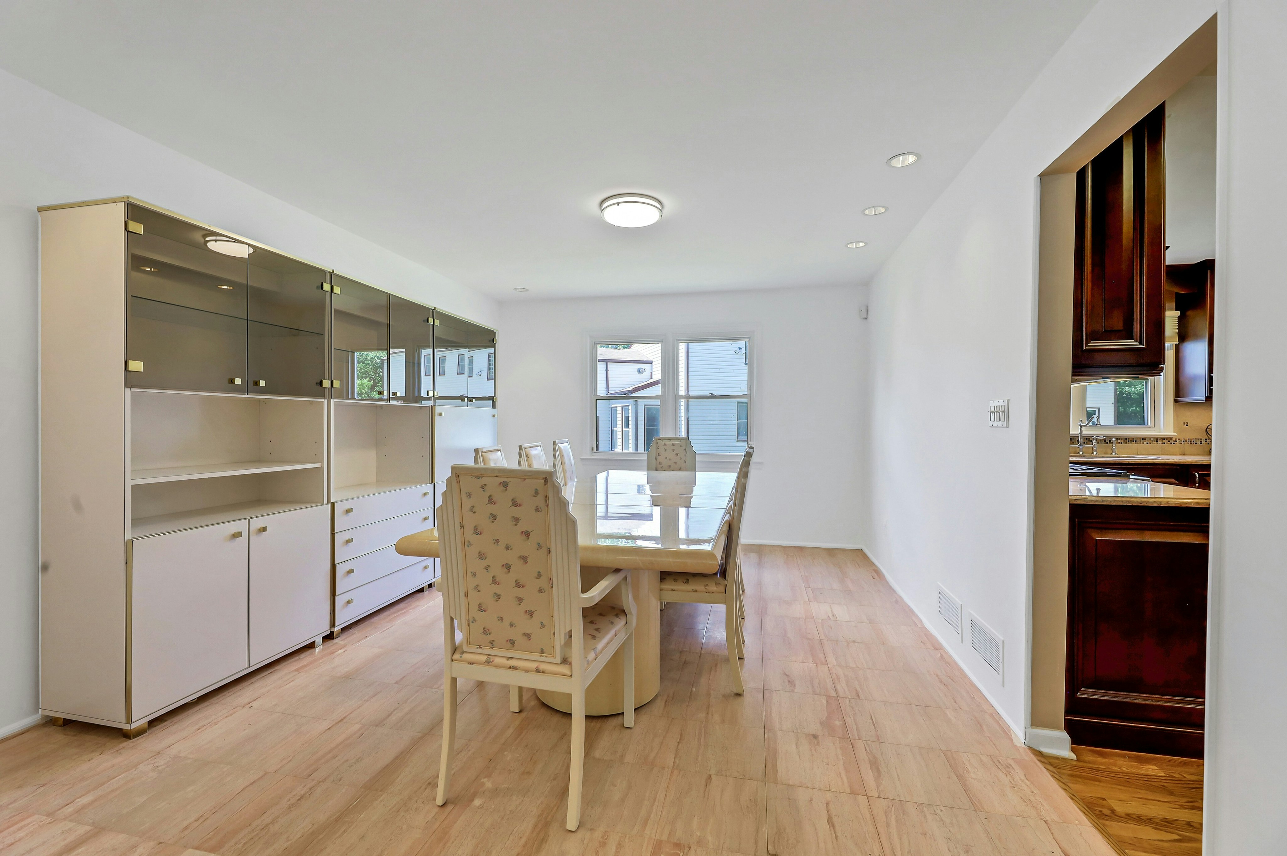  42-09 Cosgrove Court, Fair Lawn, NJ 07410 - 物件實景