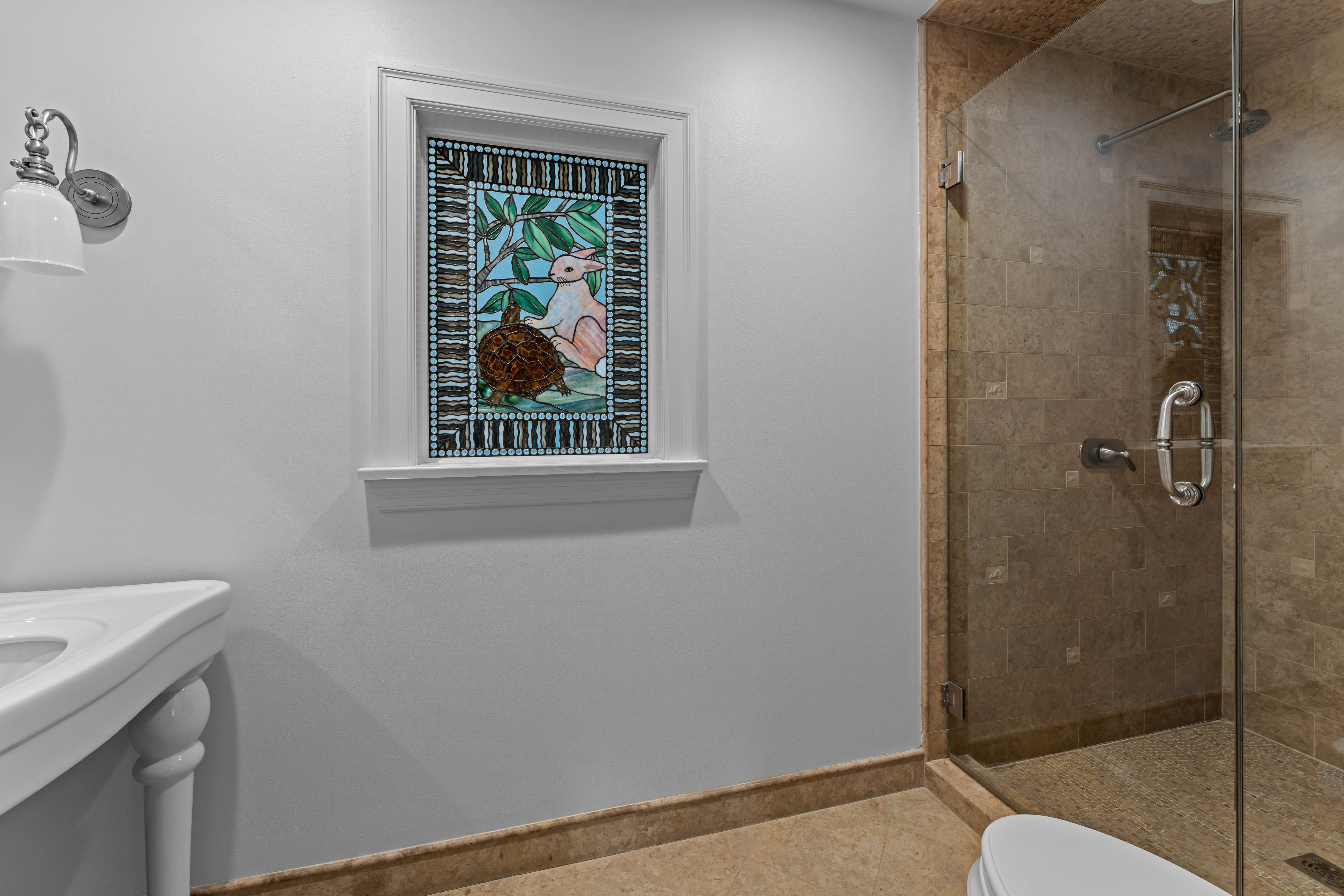  Stunning Private Estate Tucked Away on one of Ladue