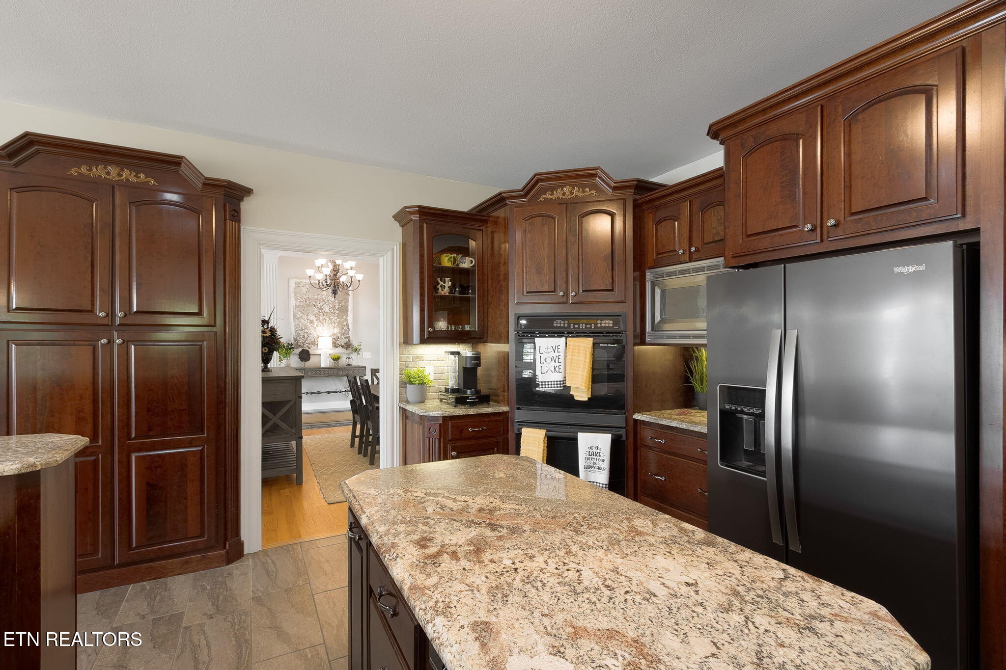 Spring City, Tennessee, 37381, United States, 3 Bedrooms Bedrooms, ,5 BathroomsBathrooms,Residential,For Sale,1900794