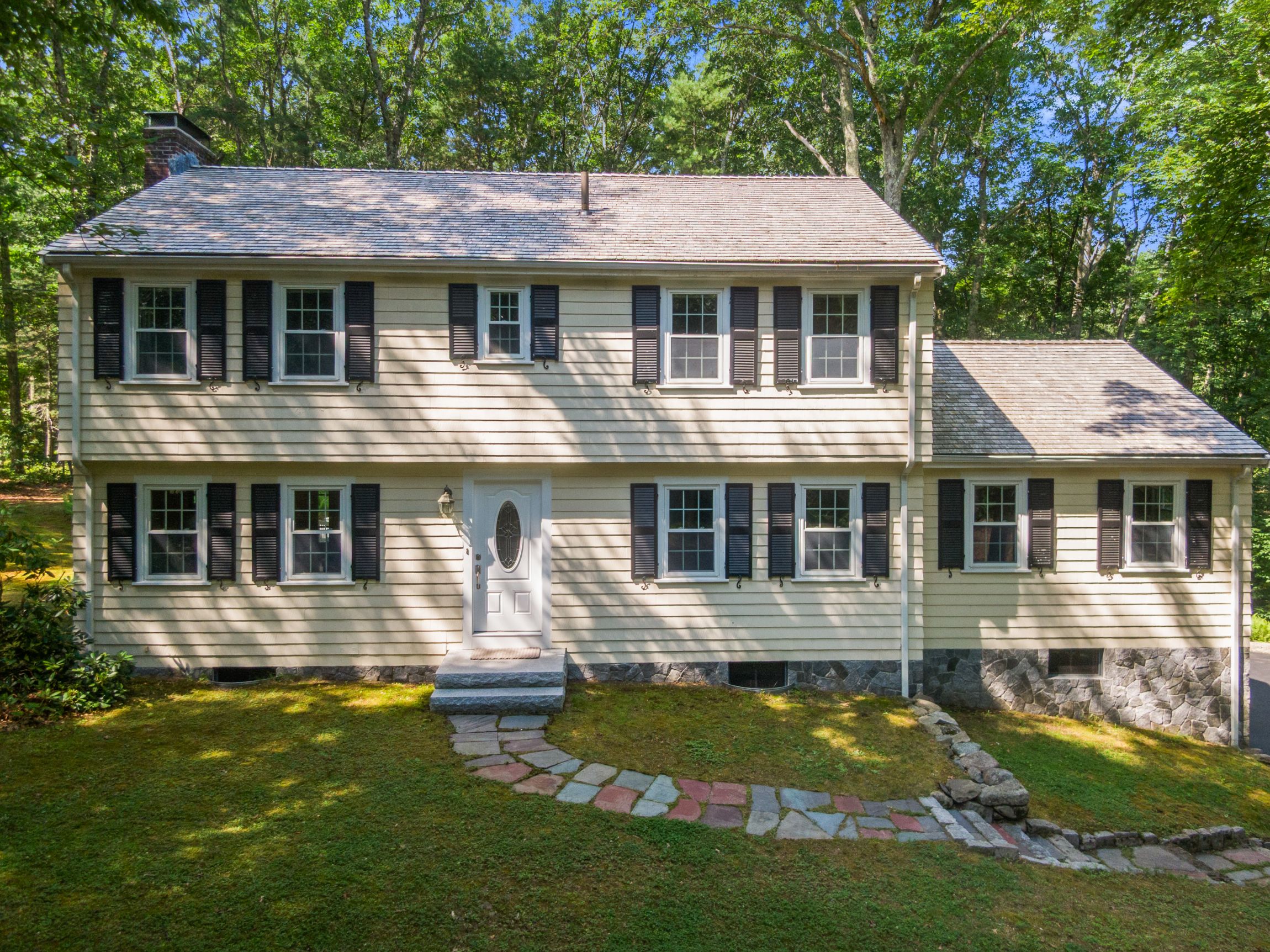  113 Newbridge Road, Sudbury, MA, 01776 - 物件實景