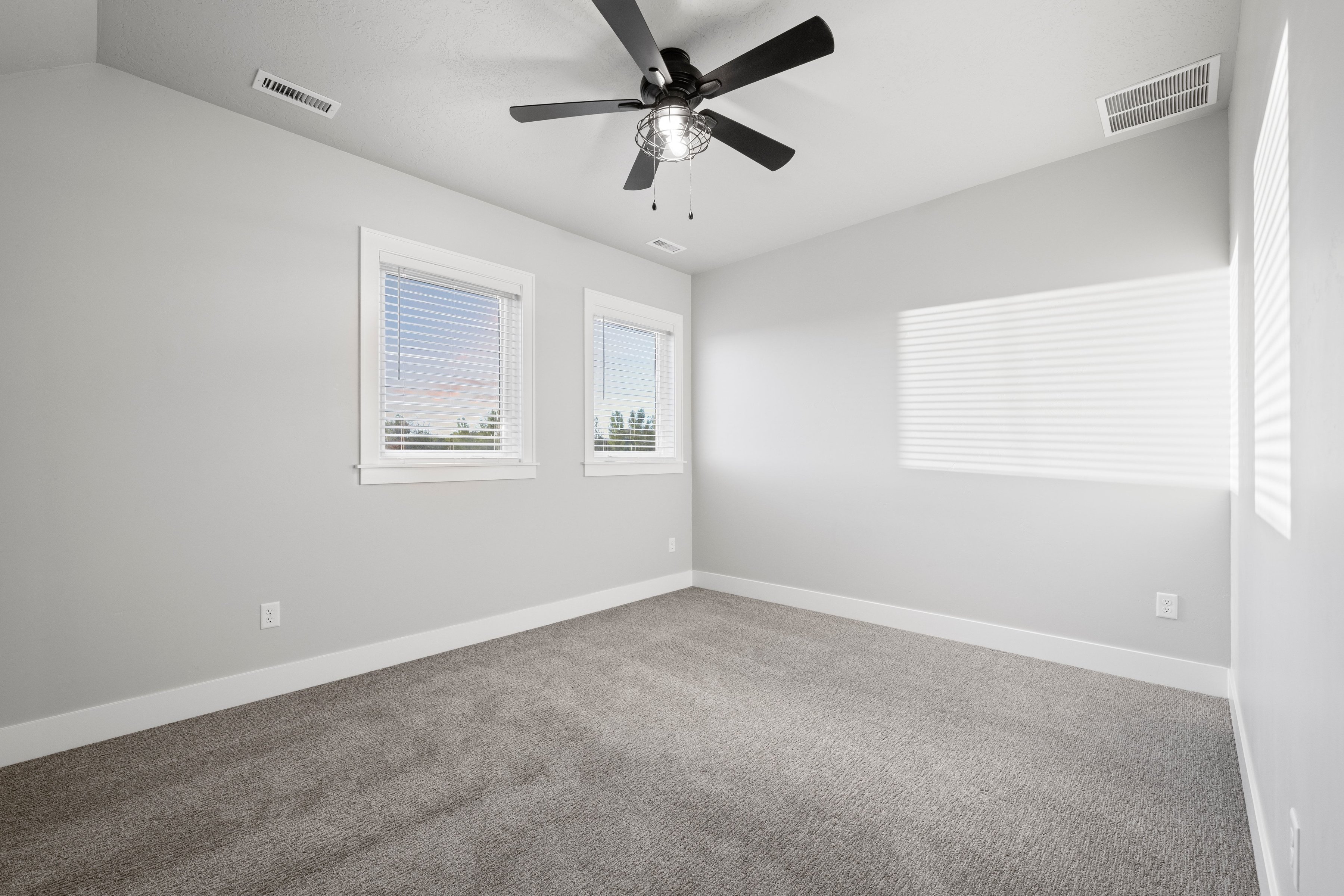  Comfortable Living with Flexible Space & Inviting Design - 物件實景