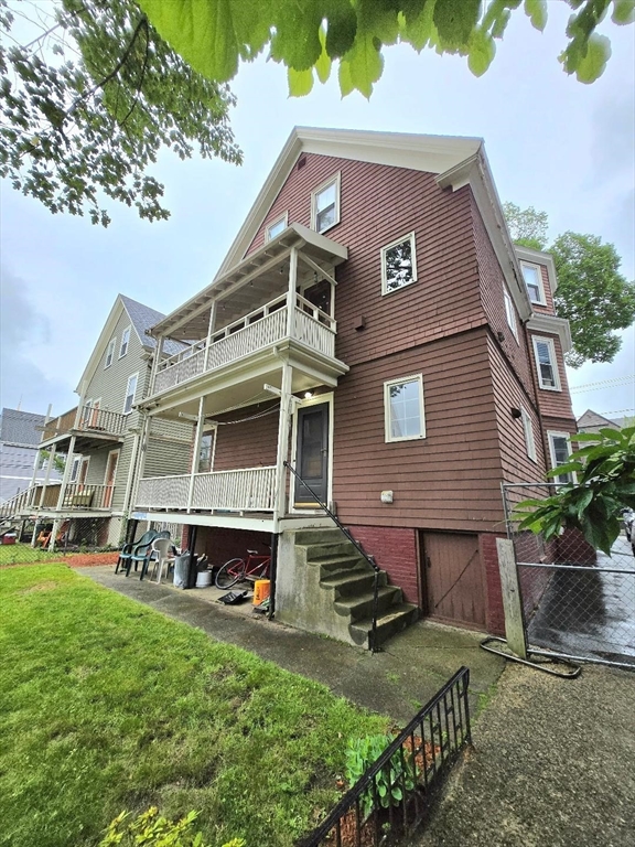 Somerville, Massachusetts, 02144, United States, 5 Bedrooms Bedrooms, ,2 BathroomsBathrooms,Residential,For Sale,1881743