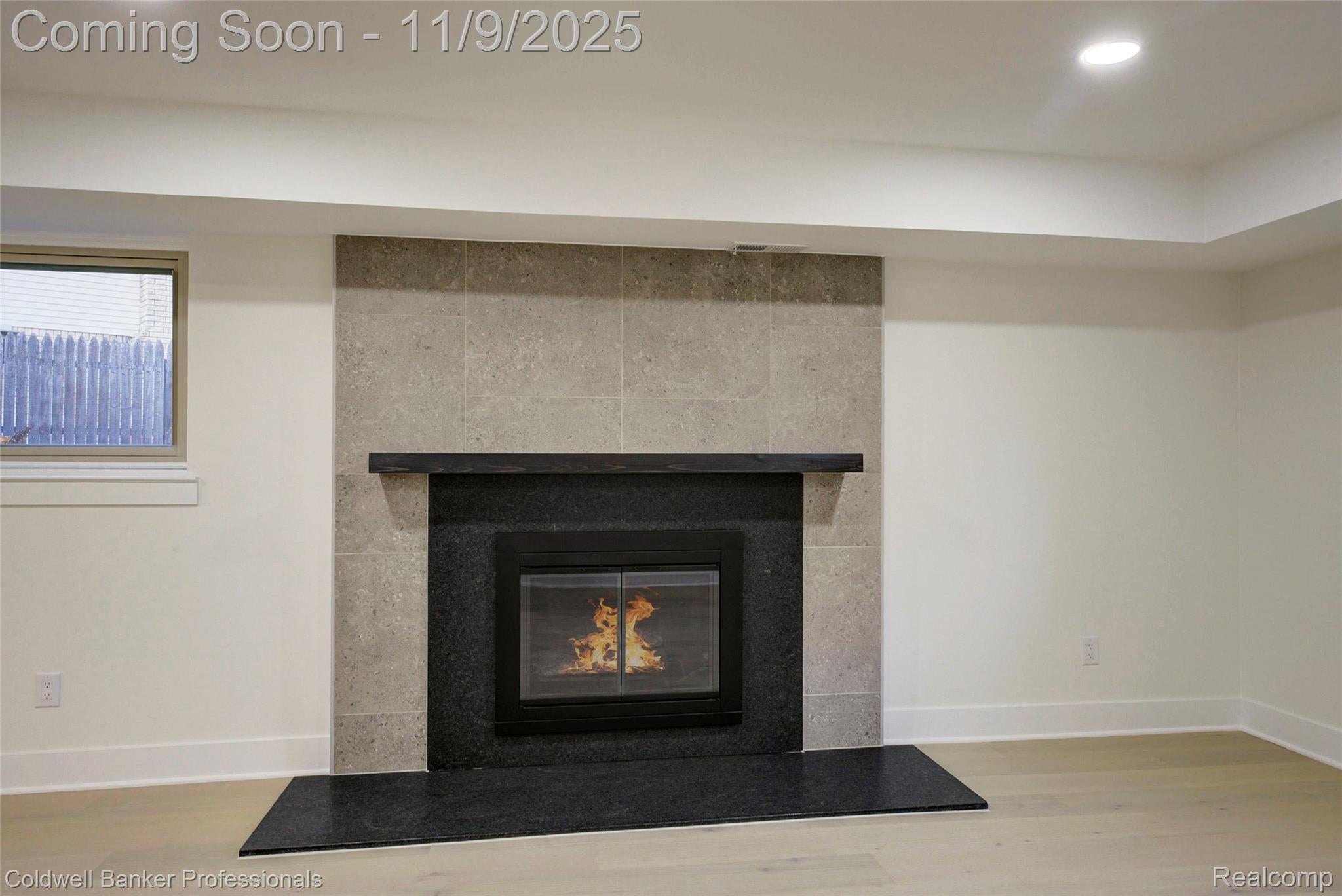 Troy, Michigan, 48085, United States, 4 Bedrooms Bedrooms, ,2 BathroomsBathrooms,Residential,For Sale,1989080