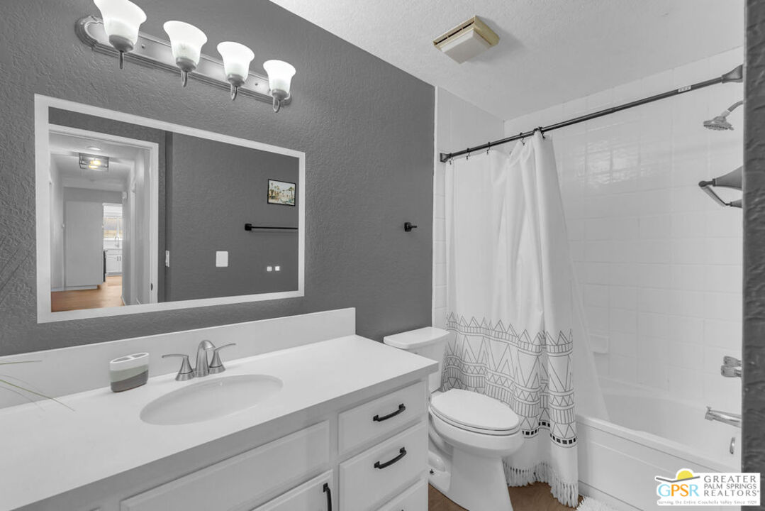 Bermuda Dunes, California, 92203, United States, 3 Bedrooms Bedrooms, ,2 BathroomsBathrooms,Residential,For Sale,1918417