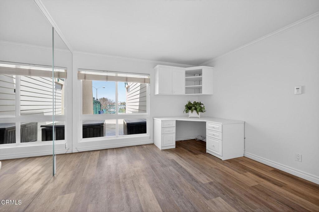 Oxnard, California, 93035, United States, 2 Bedrooms Bedrooms, ,1 BathroomBathrooms,Residential,For Sale,2040147