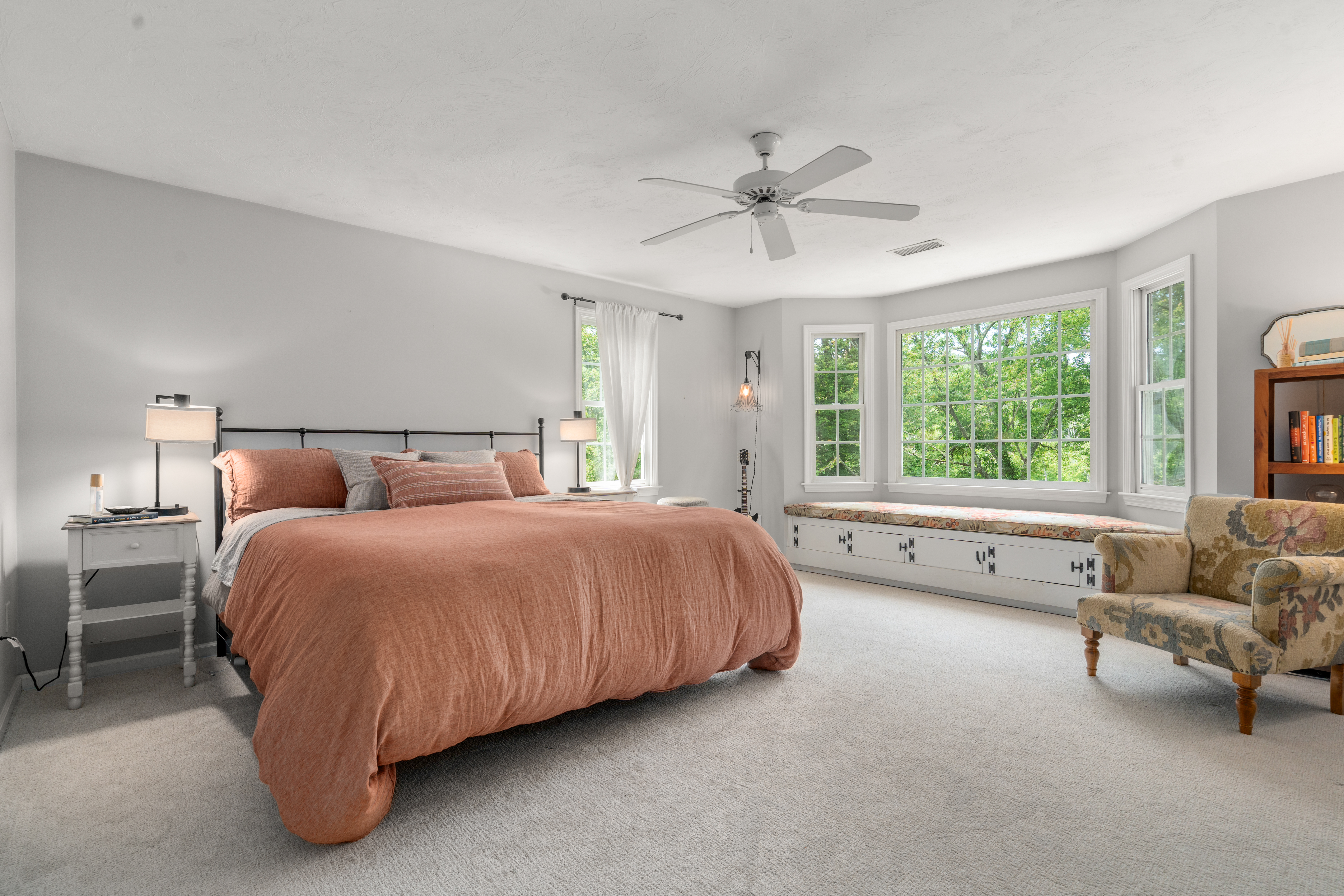 18 Wood Street, Southborough, MA, 01772 - 物件實景