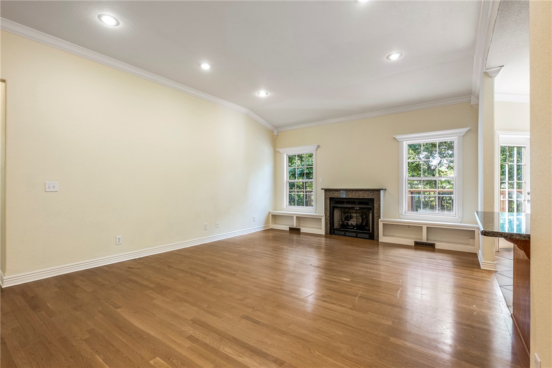 Bella Vista, Arkansas, 72714, United States, 4 Bedrooms Bedrooms, ,3 BathroomsBathrooms,Residential,For Sale,1916818