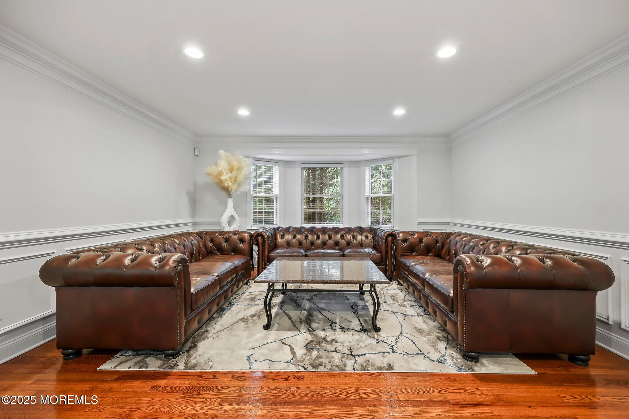 Millstone, New Jersey, 07726, United States, 5 Bedrooms Bedrooms, ,4 BathroomsBathrooms,Residential,For Sale,1804115