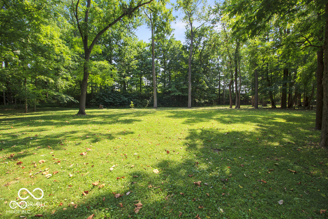 Zionsville, Indiana, 46077, United States, 4 Bedrooms Bedrooms, ,3 BathroomsBathrooms,Residential,For Sale,1942327