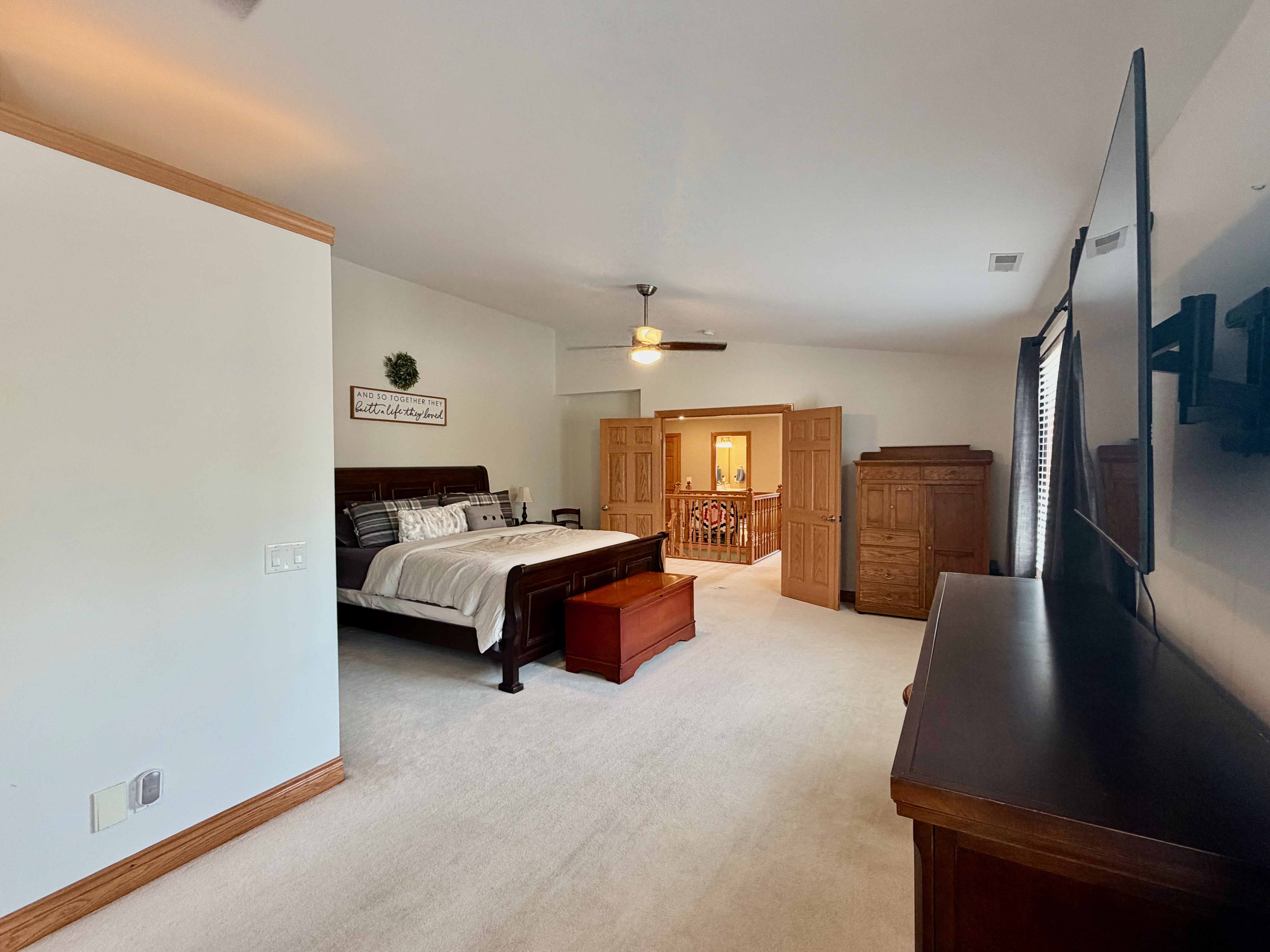 Effingham, Illinois, 62401, United States, 5 Bedrooms Bedrooms, ,5 BathroomsBathrooms,Residential,For Sale,1981428