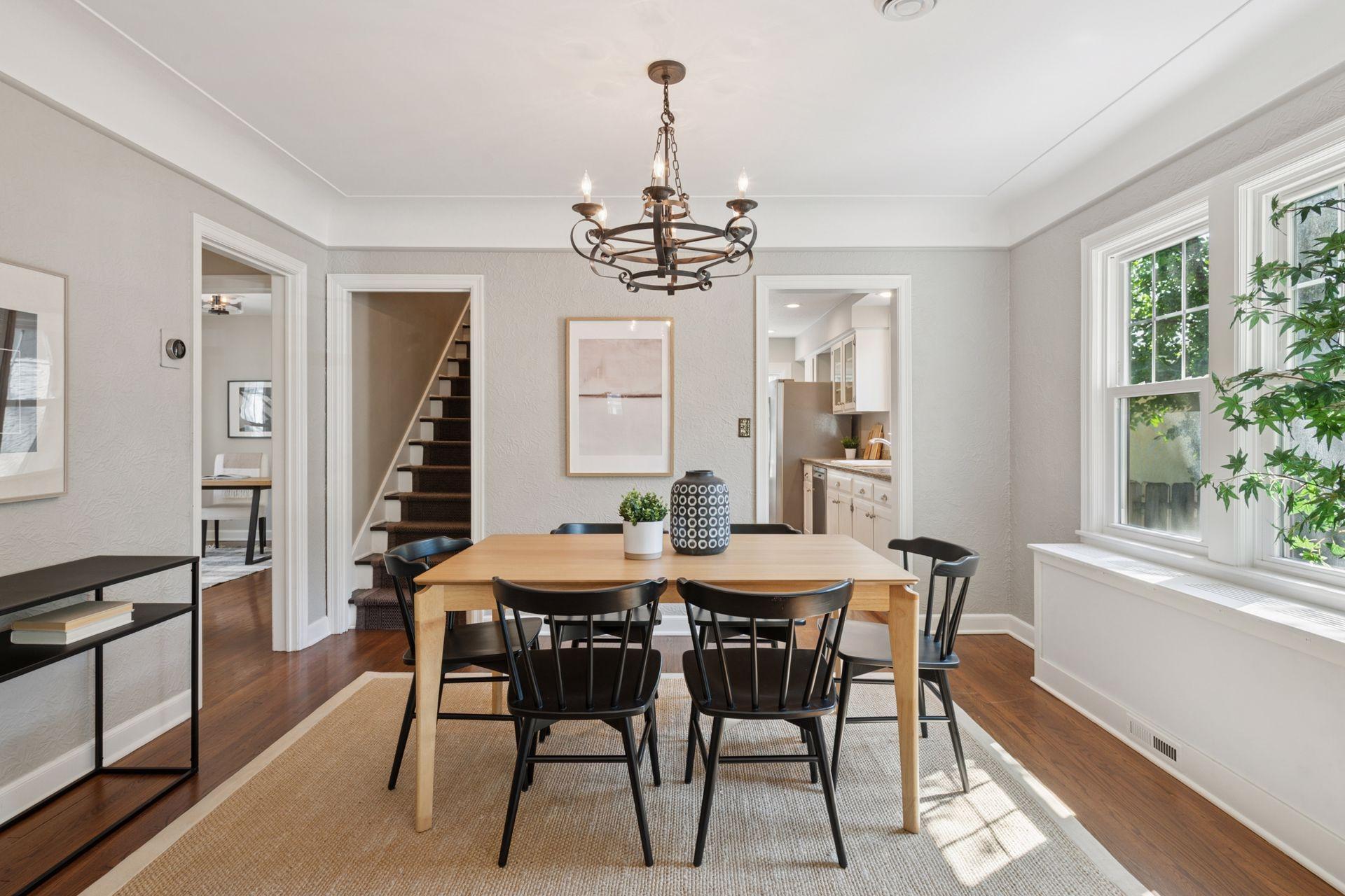 Minneapolis, Minnesota, 55410, United States, 4 Bedrooms Bedrooms, ,1 BathroomBathrooms,Residential,For Sale,1939161