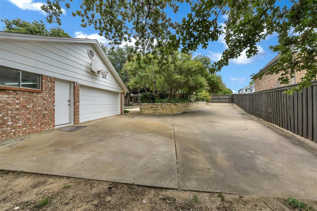 Colleyville, Texas, 76034, United States, 4 Bedrooms Bedrooms, ,3 BathroomsBathrooms,Residential,For Sale,1927837