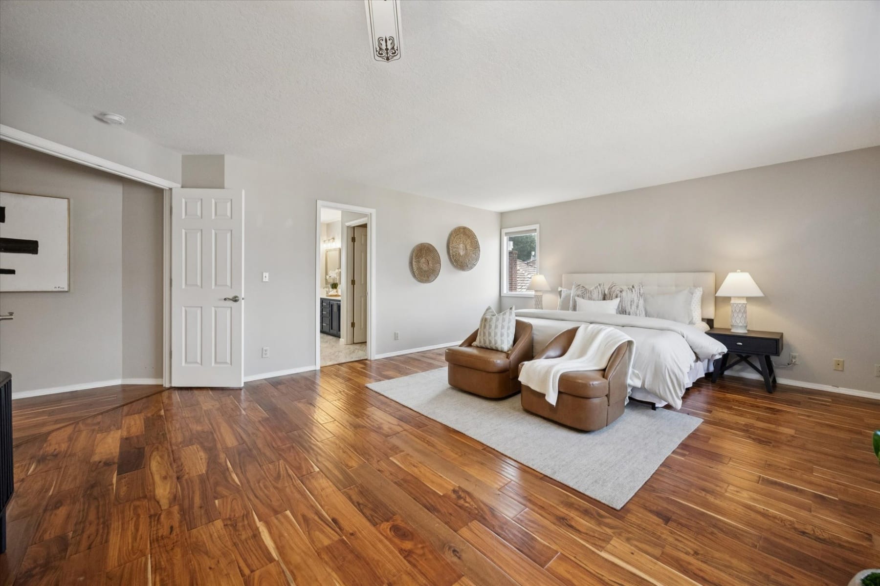  11445 SW WOODLEE HEIGHTS CT Portland, OR 97219 - 物件實景