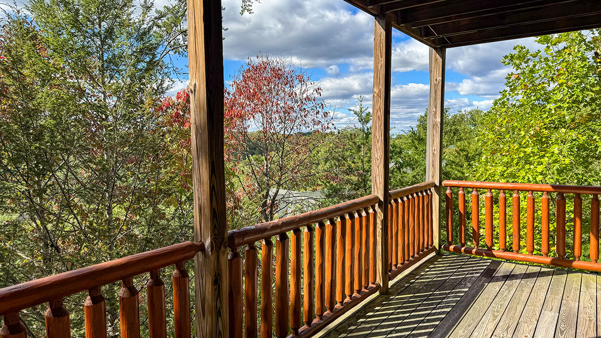 Sevierville, Tennessee, 37876, United States, 6 Bedrooms Bedrooms, ,7 BathroomsBathrooms,Residential,For Sale,1984488