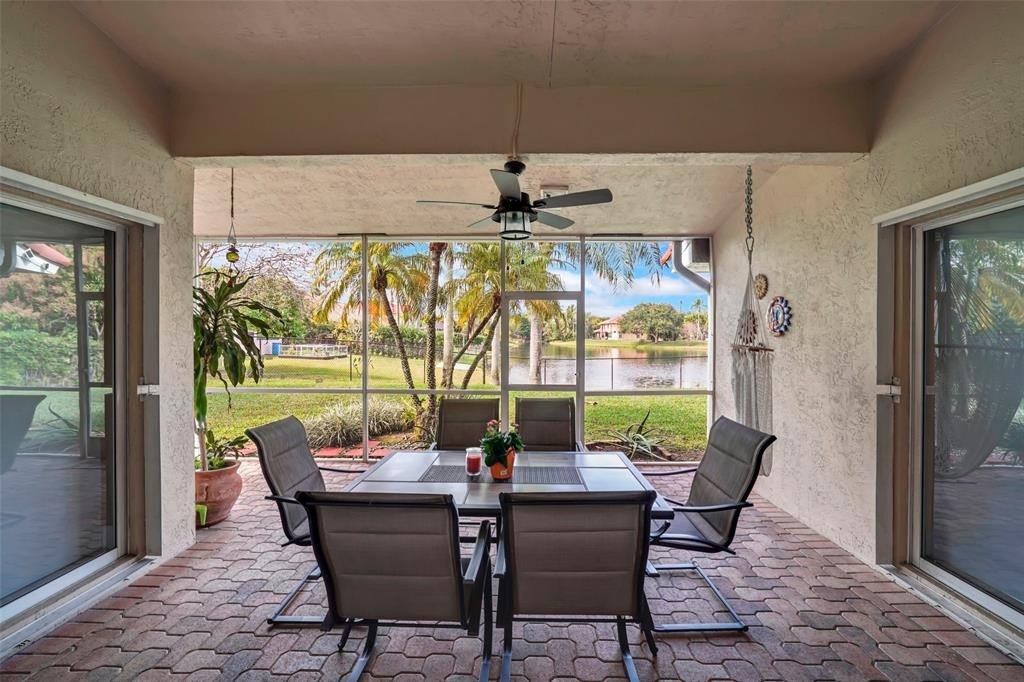 Davie, Florida, 33324, United States, 4 Bedrooms Bedrooms, ,3 BathroomsBathrooms,Residential,For Sale,1975060