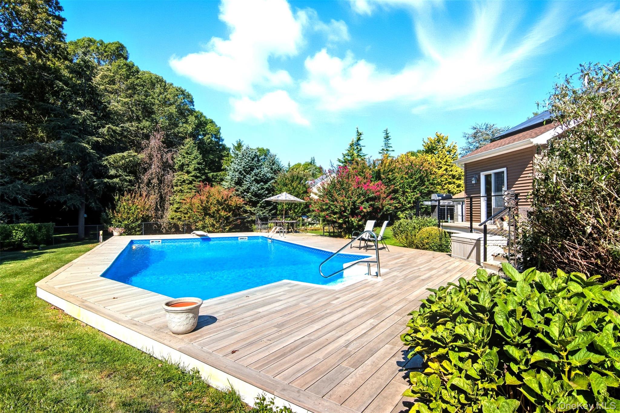 Jamesport, New York, 11947, United States, 4 Bedrooms Bedrooms, ,3 BathroomsBathrooms,Residential,For Sale,2002985