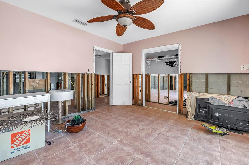 St Pete Beach, Florida, 33706, United States, 3 Bedrooms Bedrooms, ,2 BathroomsBathrooms,Residential,For Sale,1942197