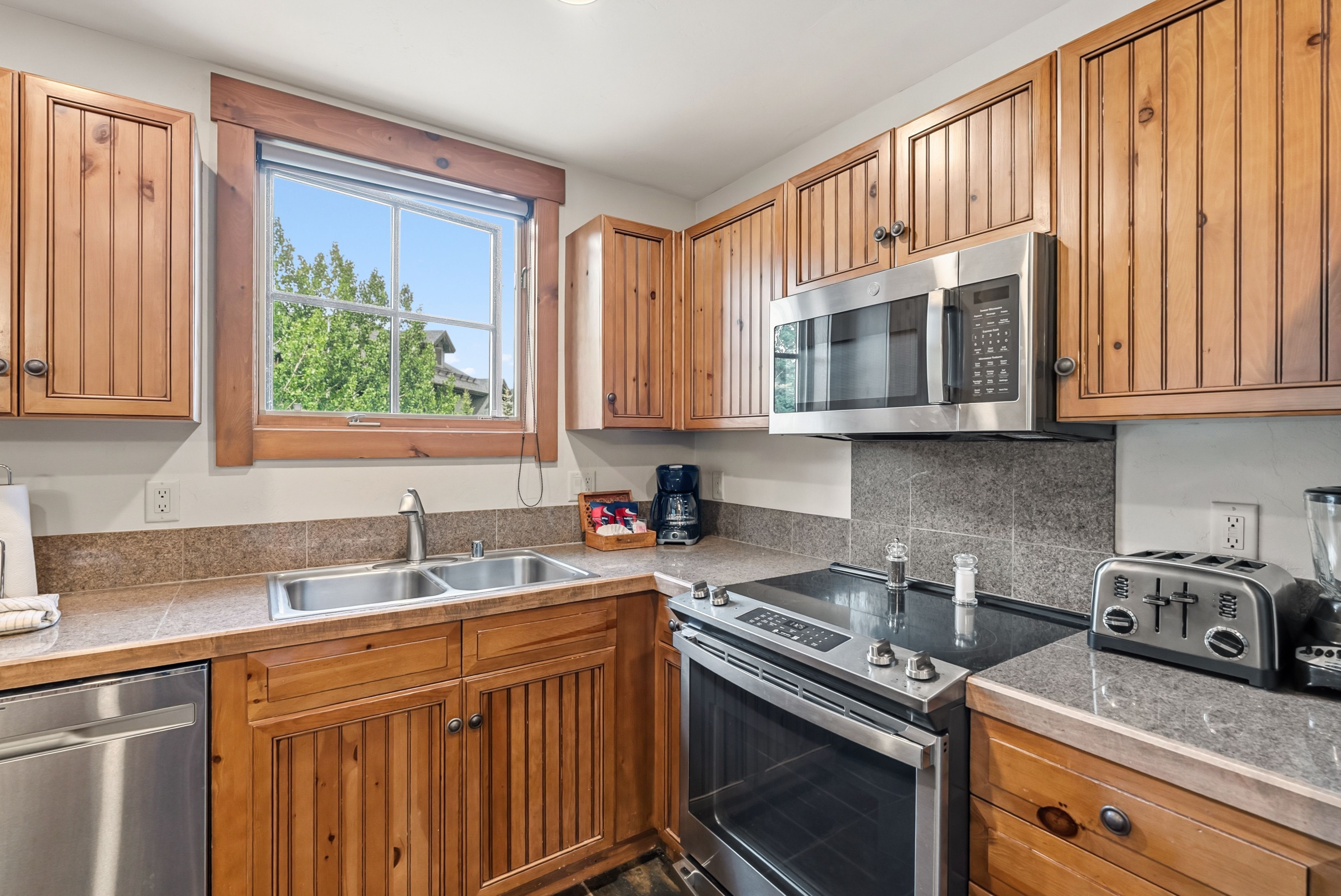 35 Mountain Thunder Drive, Breckenridge, CO, 80424 - 物件實景
