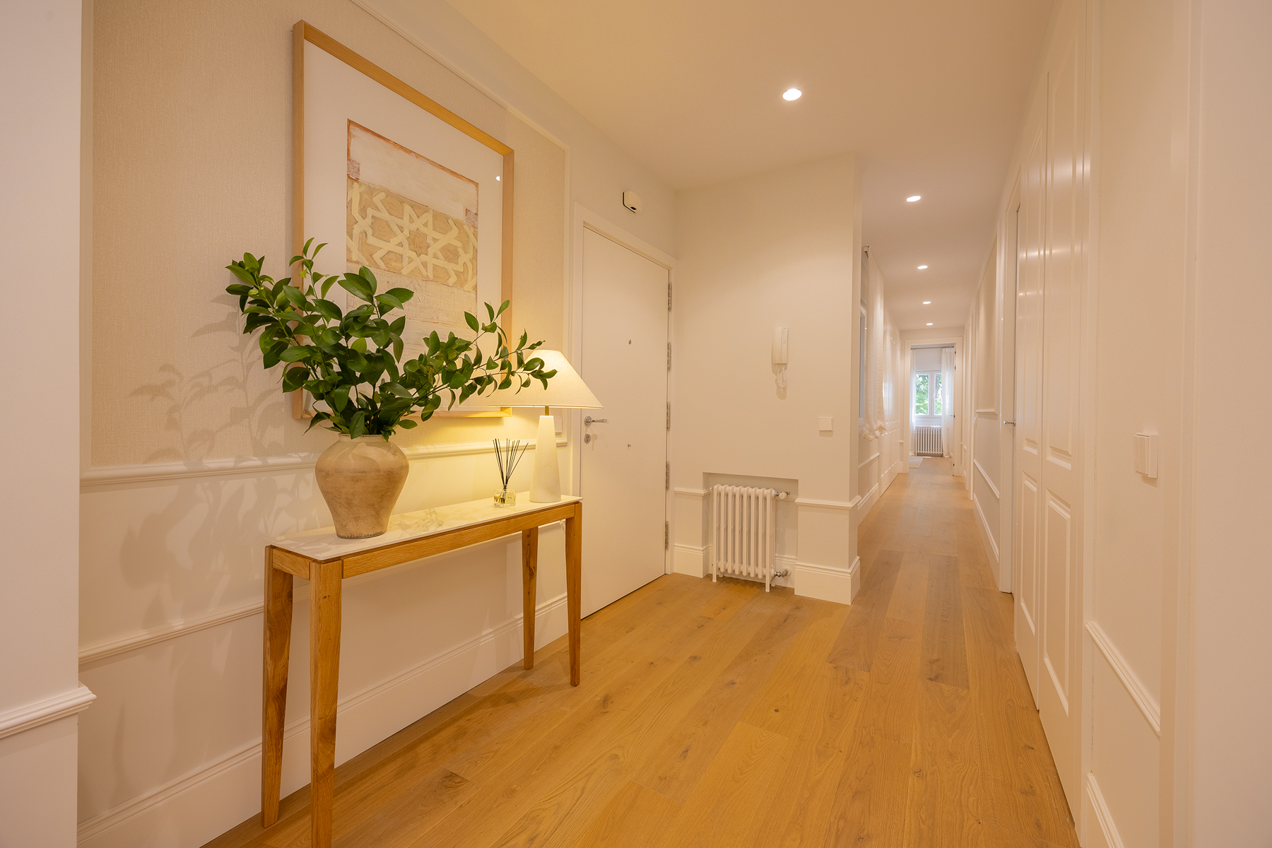  Modern 4-Bedroom Flat in Vibrant Madrid Neighborhood - 物件實景