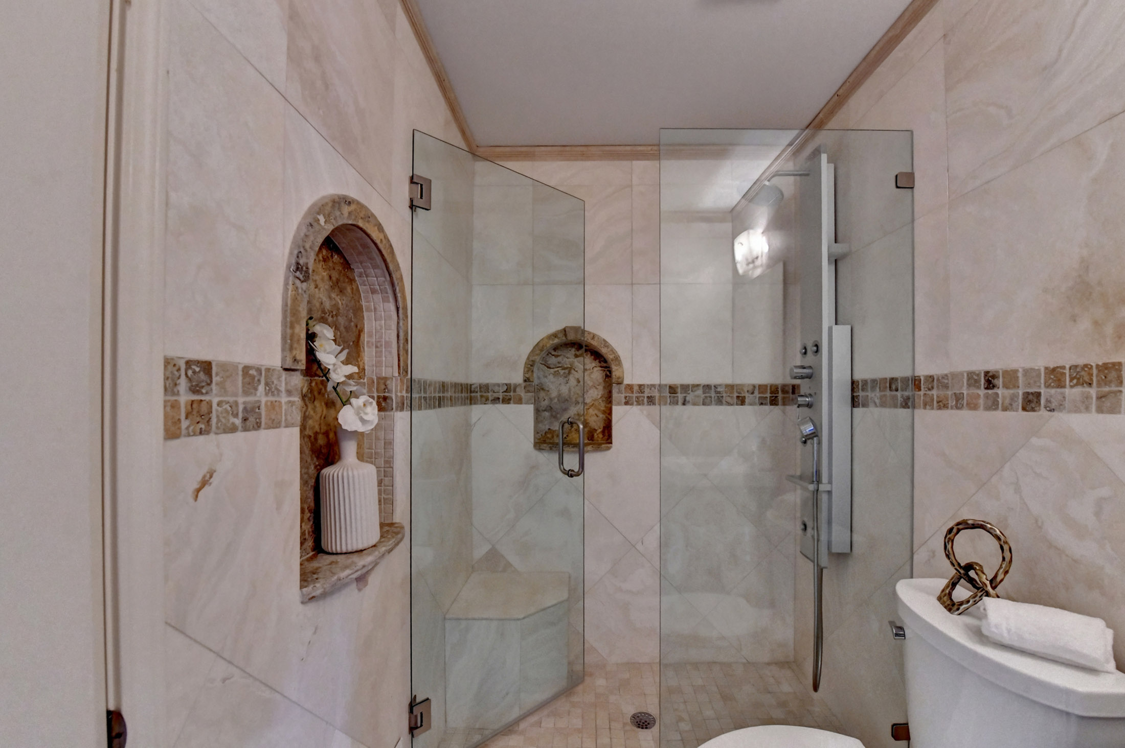  Welcome to the Cul-De-Sac - 物件實景