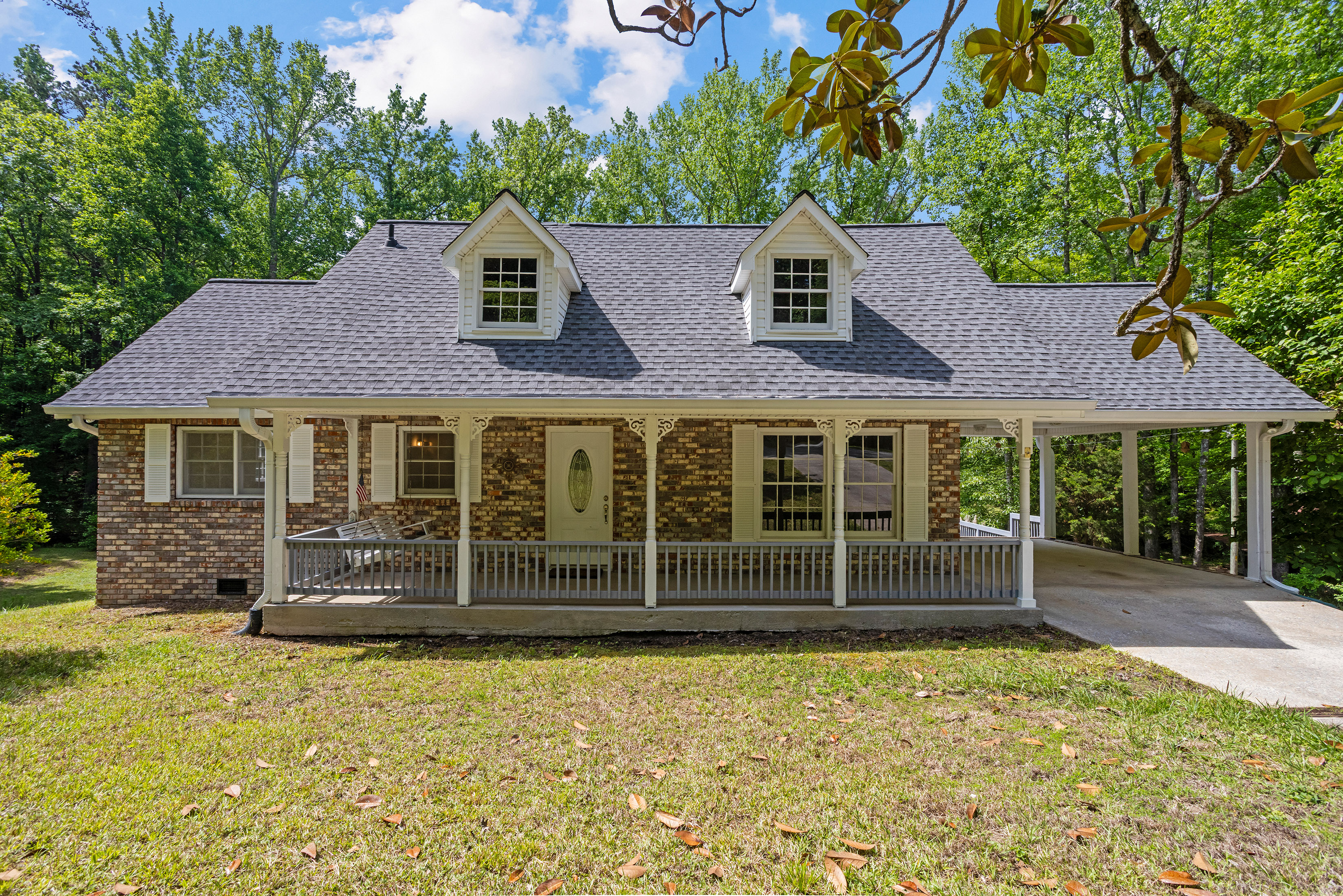 Charming Brick Farmhouse in Chattahoochee Hills - 物件實景