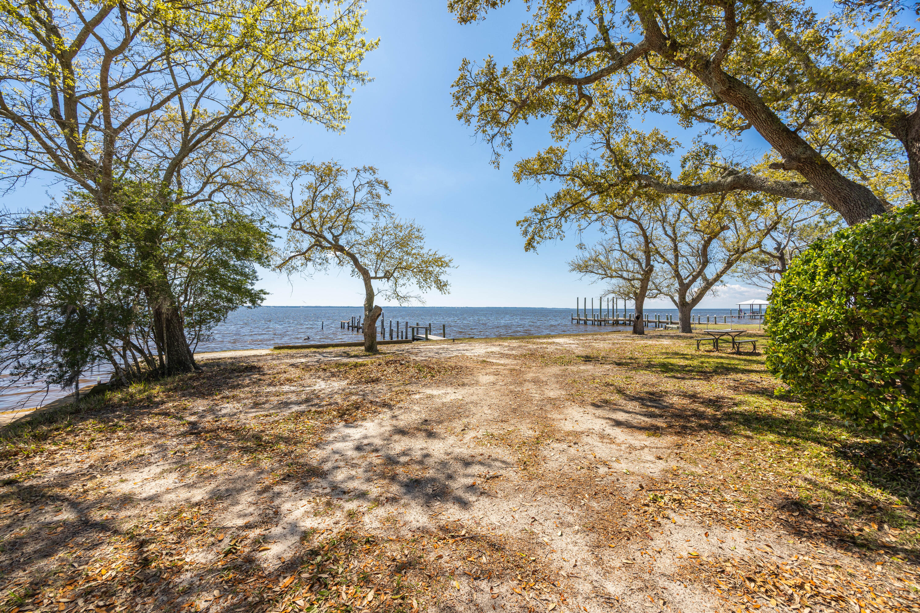 Freeport, Florida, 32439, United States, 2 Bedrooms Bedrooms, ,1 BathroomBathrooms,Residential,For Sale,1751806