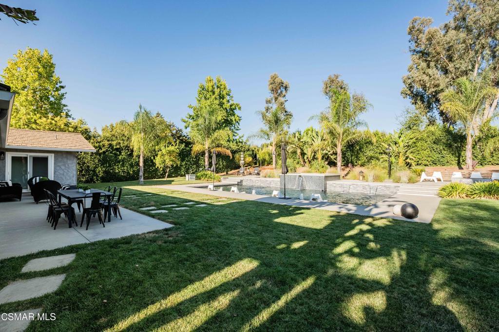 Simi Valley, California, 93065, United States, 4 Bedrooms Bedrooms, ,3 BathroomsBathrooms,Residential,For Sale,1941283