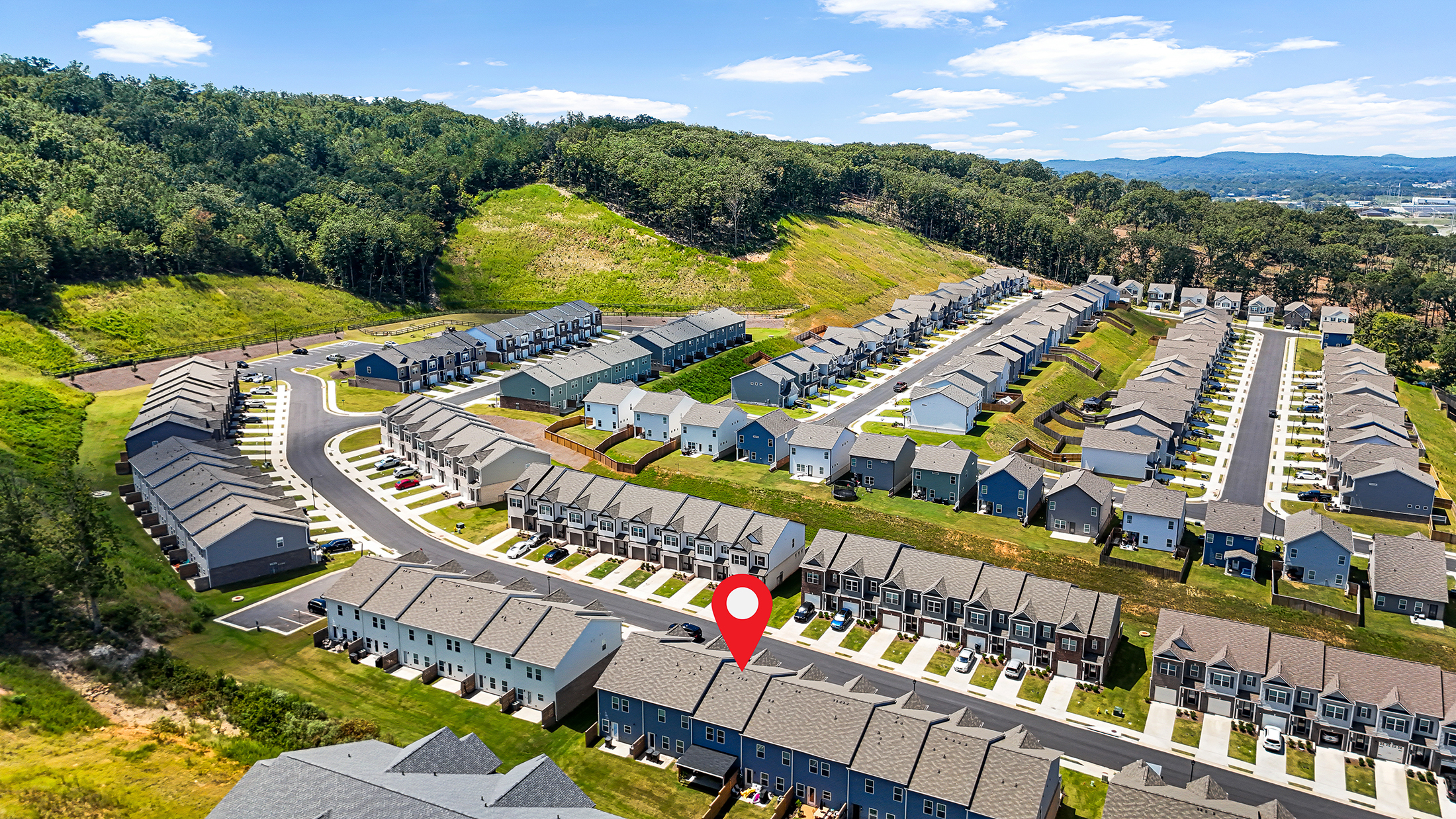  Move-in Ready Townhome in Highland Crossing Community - 物件實景