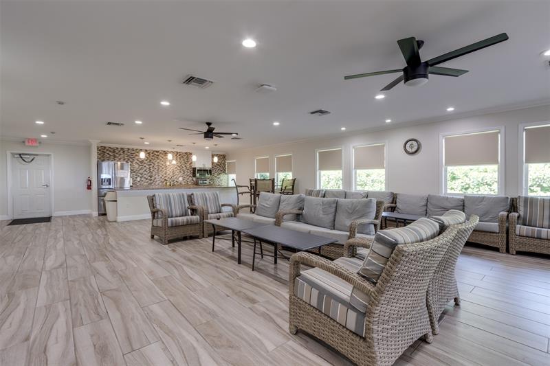 Pompano Beach, Florida, 33062, United States, 2 Bedrooms Bedrooms, ,2 BathroomsBathrooms,Residential,For Sale,1991979