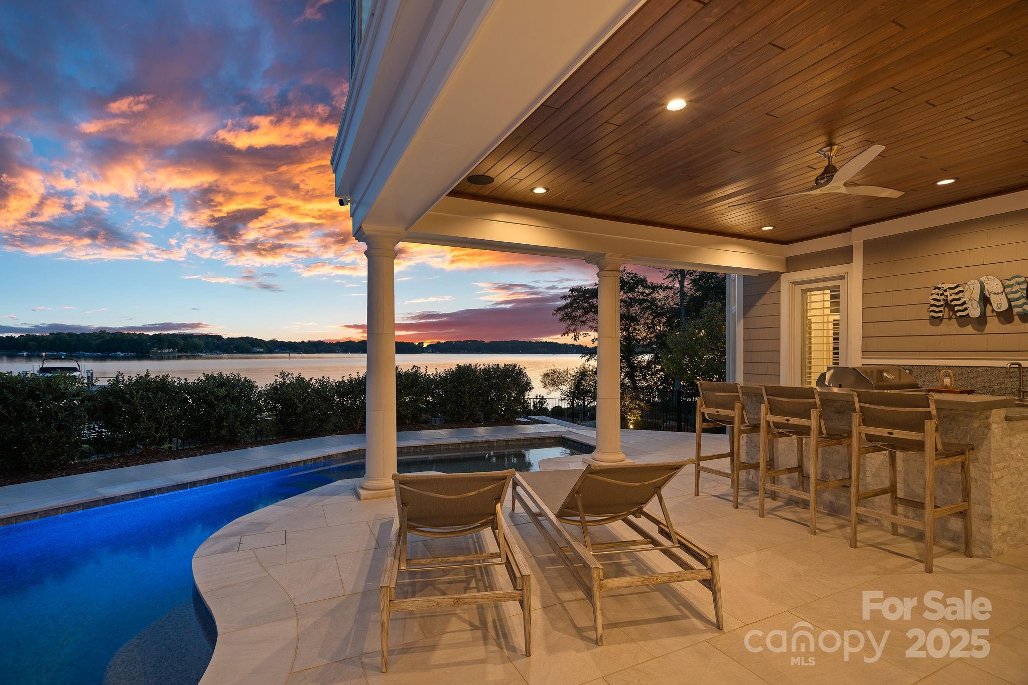 Mooresville, North Carolina, 28117, United States, 4 Bedrooms Bedrooms, ,6 BathroomsBathrooms,Residential,For Sale,1989072