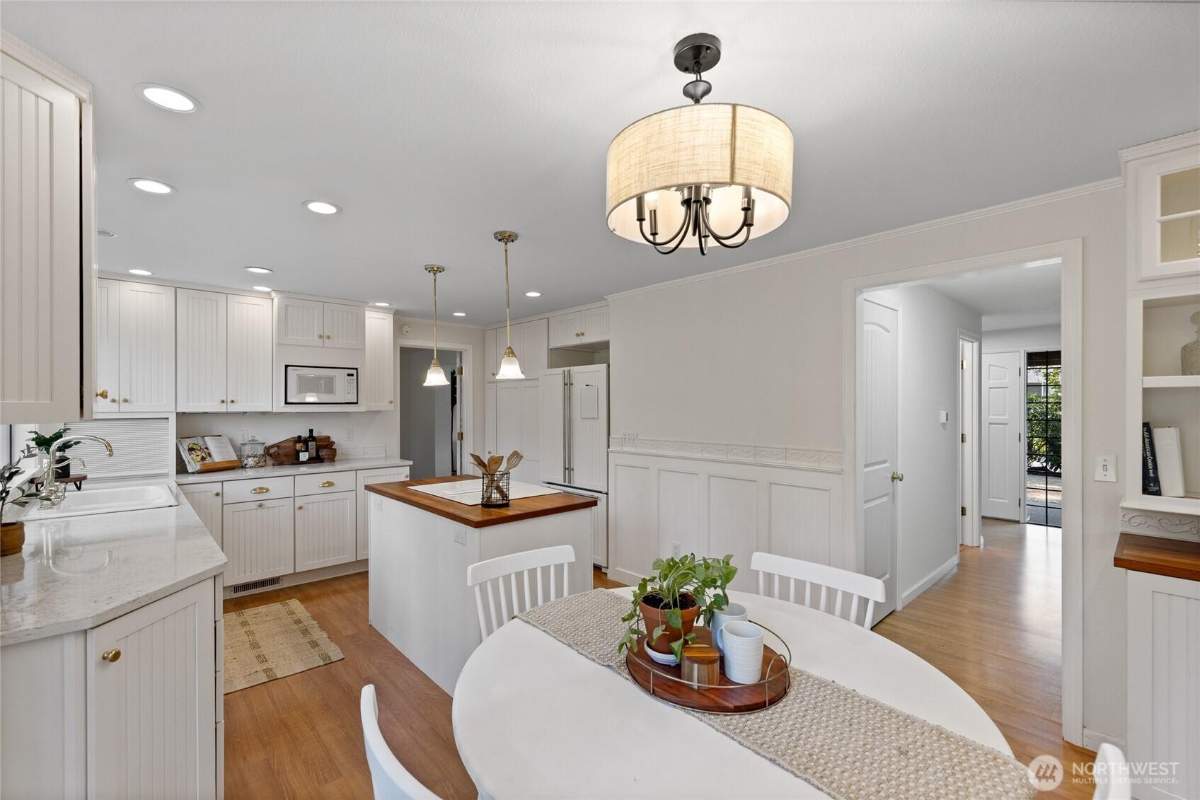 GIG HARBOR, Washington, 98335, United States, 4 Bedrooms Bedrooms, ,3 BathroomsBathrooms,Residential,For Sale,1938738