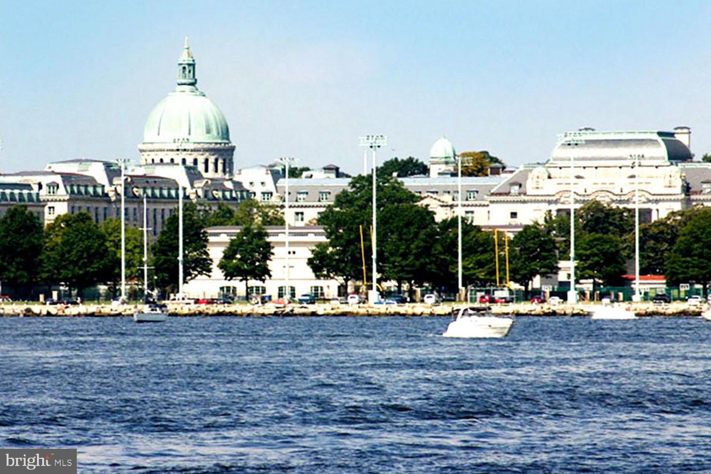 Annapolis, Maryland, 21401, United States, 2 Bedrooms Bedrooms, ,2 BathroomsBathrooms,Residential,For Sale,1848814