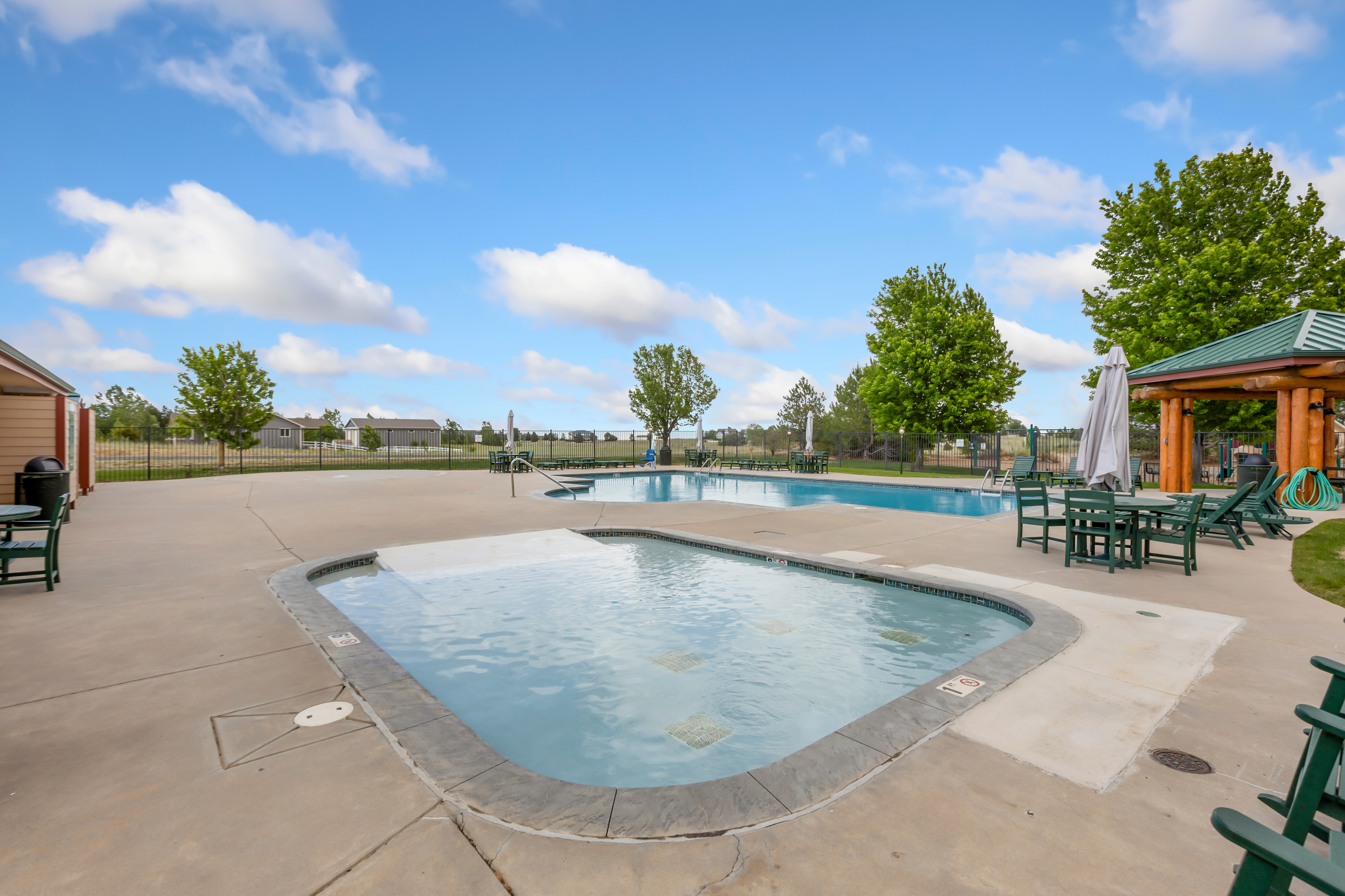  Custom-Built Home in the Highly Sought-After Pelican Lake Ranch Community - 物件實景
