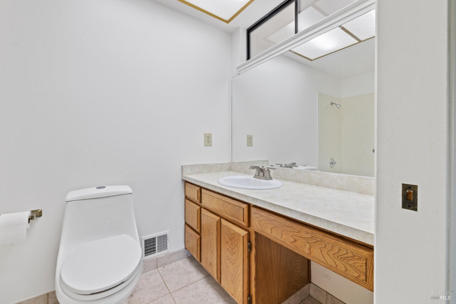 Santa Rosa, California, 95409, United States, 3 Bedrooms Bedrooms, ,2 BathroomsBathrooms,Residential,For Sale,1924390