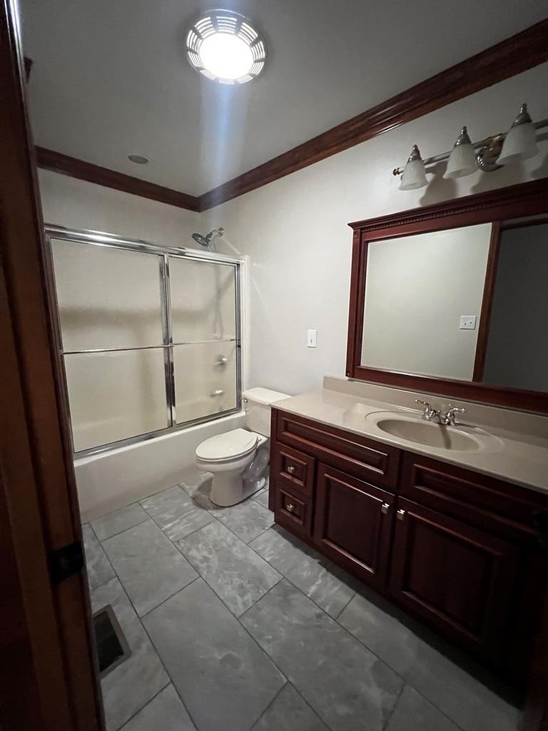 Pikeville, Kentucky, 41501, United States, 4 Bedrooms Bedrooms, ,5 BathroomsBathrooms,Residential,For Sale,1916464