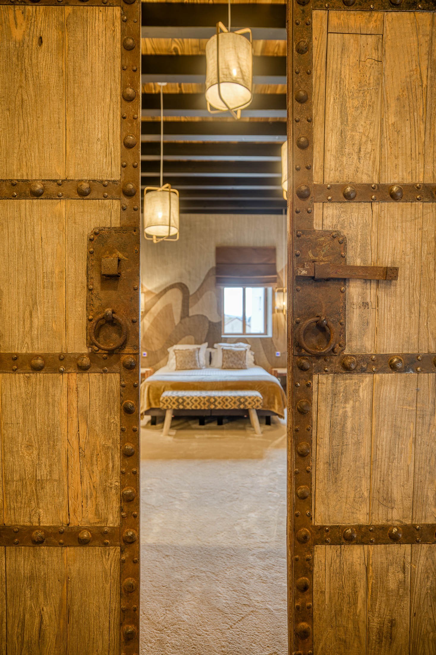  Fully renovated farmhouse just a stone