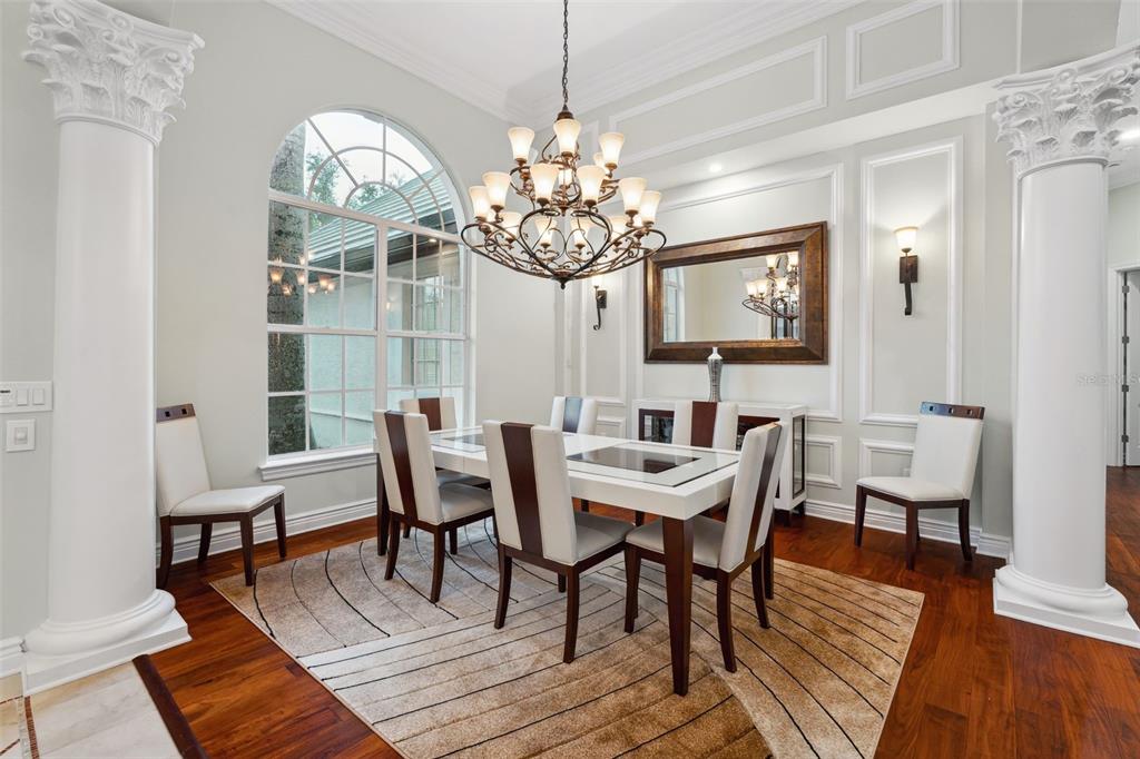 Bradenton, Florida, 34202, United States, 5 Bedrooms Bedrooms, ,5 BathroomsBathrooms,Residential,For Sale,1873833